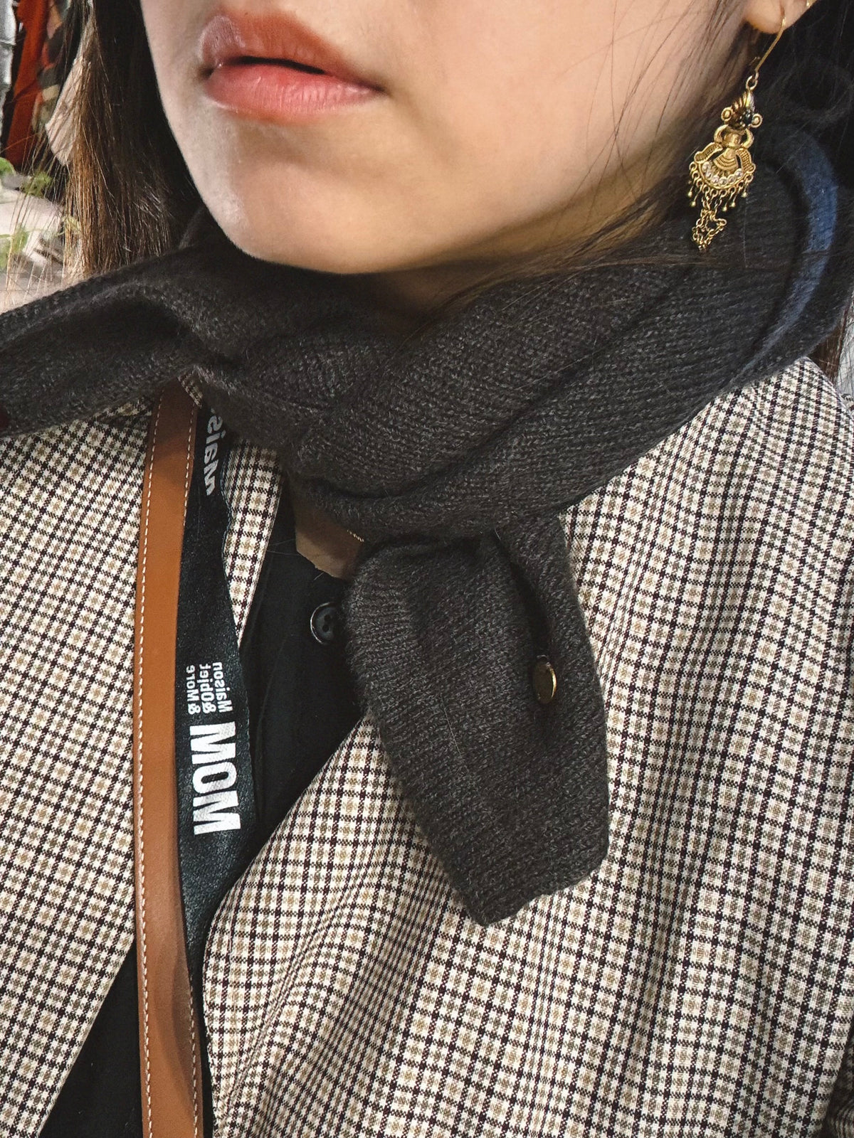 <預購> Mini Scarf 100% cashmere羊絨小方巾 深棕 Brown