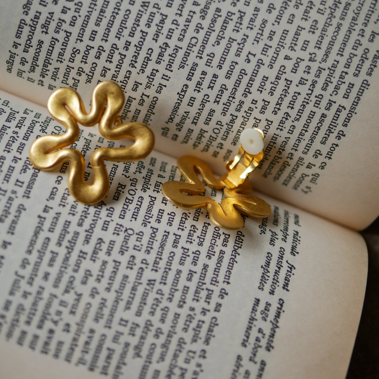 003 Vintage古董夾式耳環