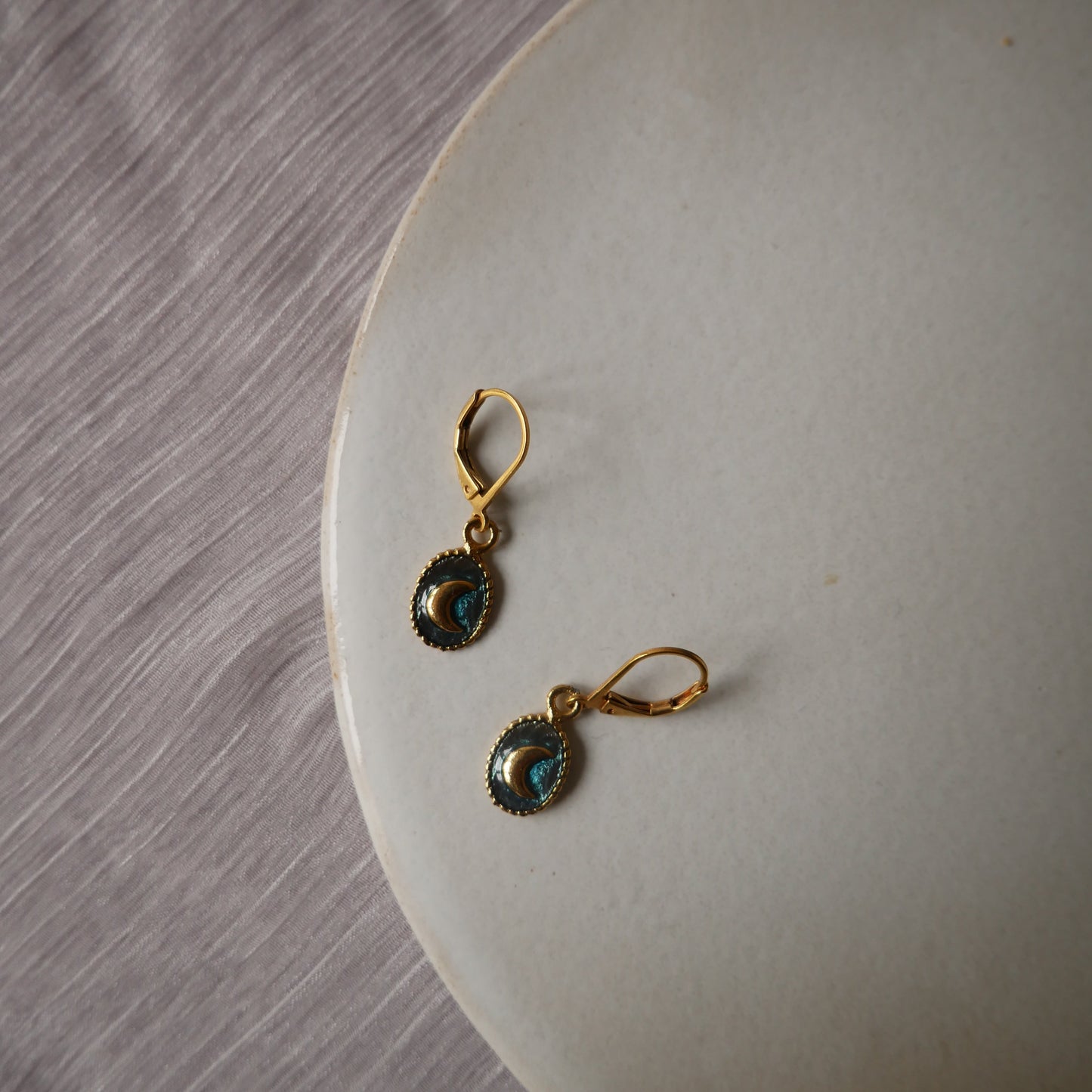 Lune新月小圓片環型耳環