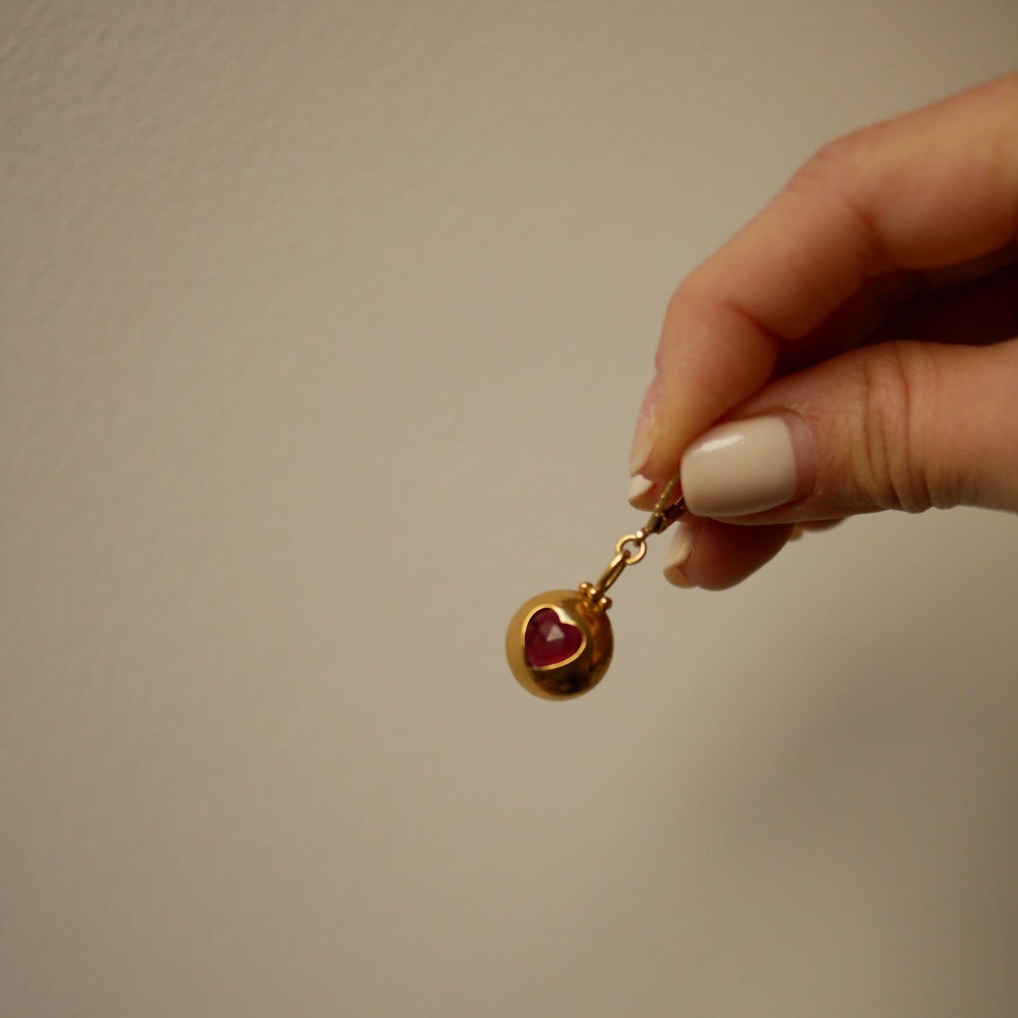 Sacha symbol半寶石符號耳環