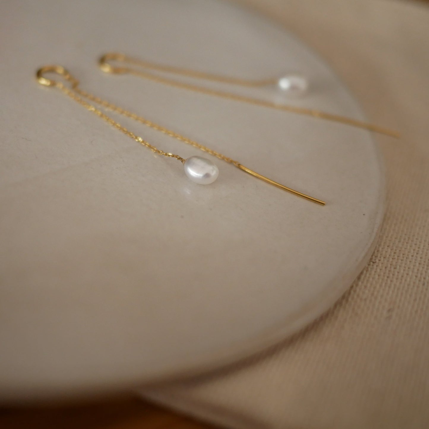 Thésée淡水珍珠線型耳環