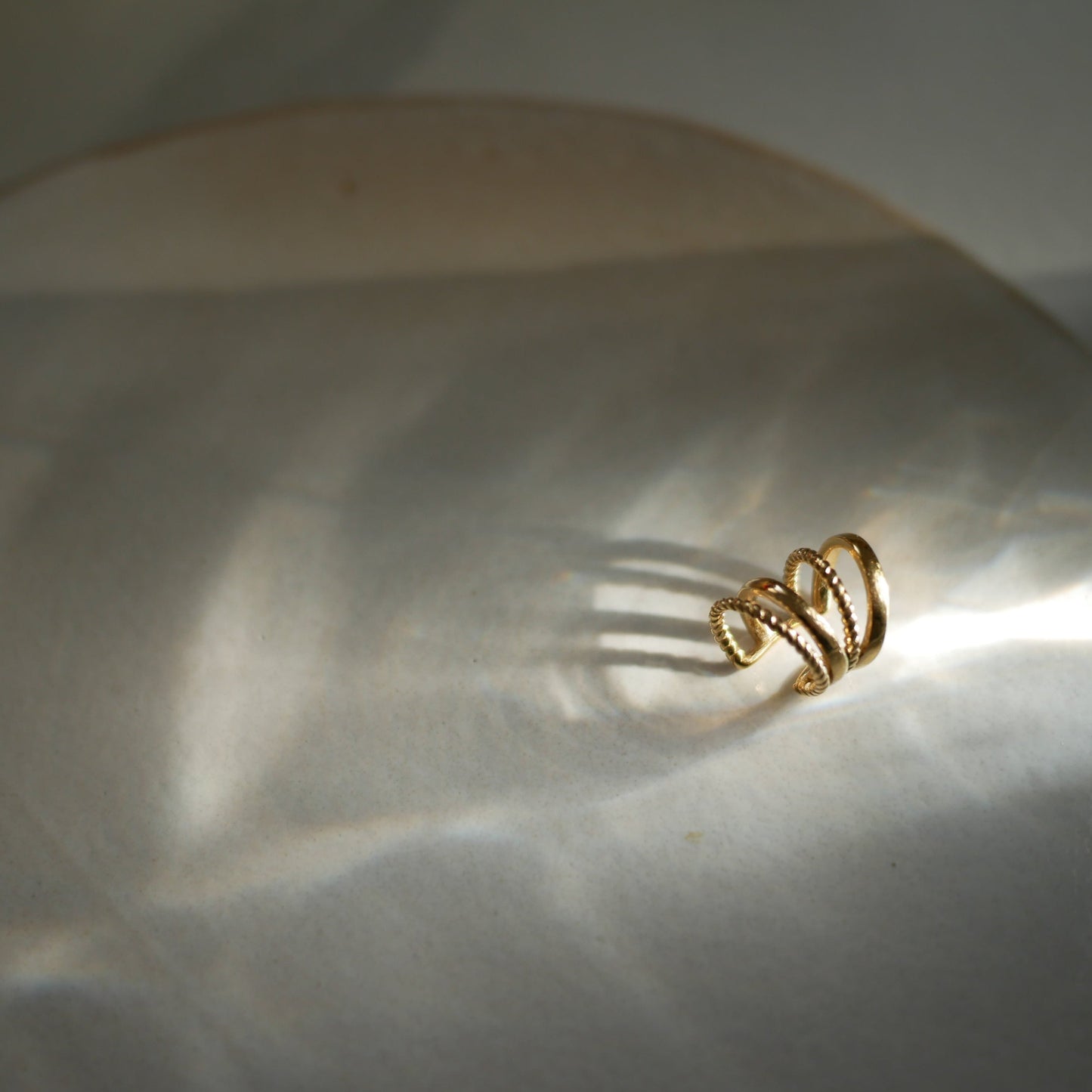 Seville四環耳骨夾