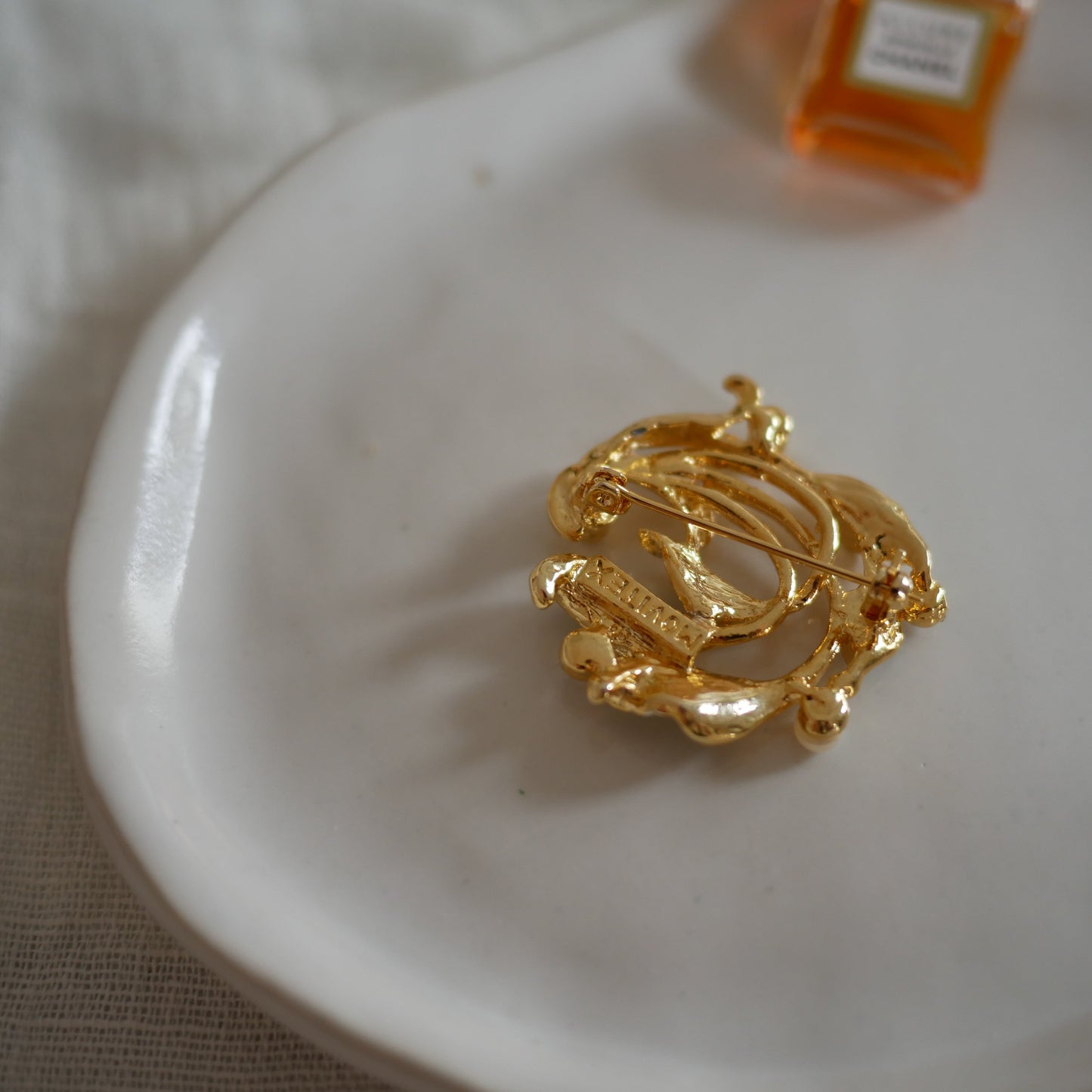 032 Vintage古董胸針