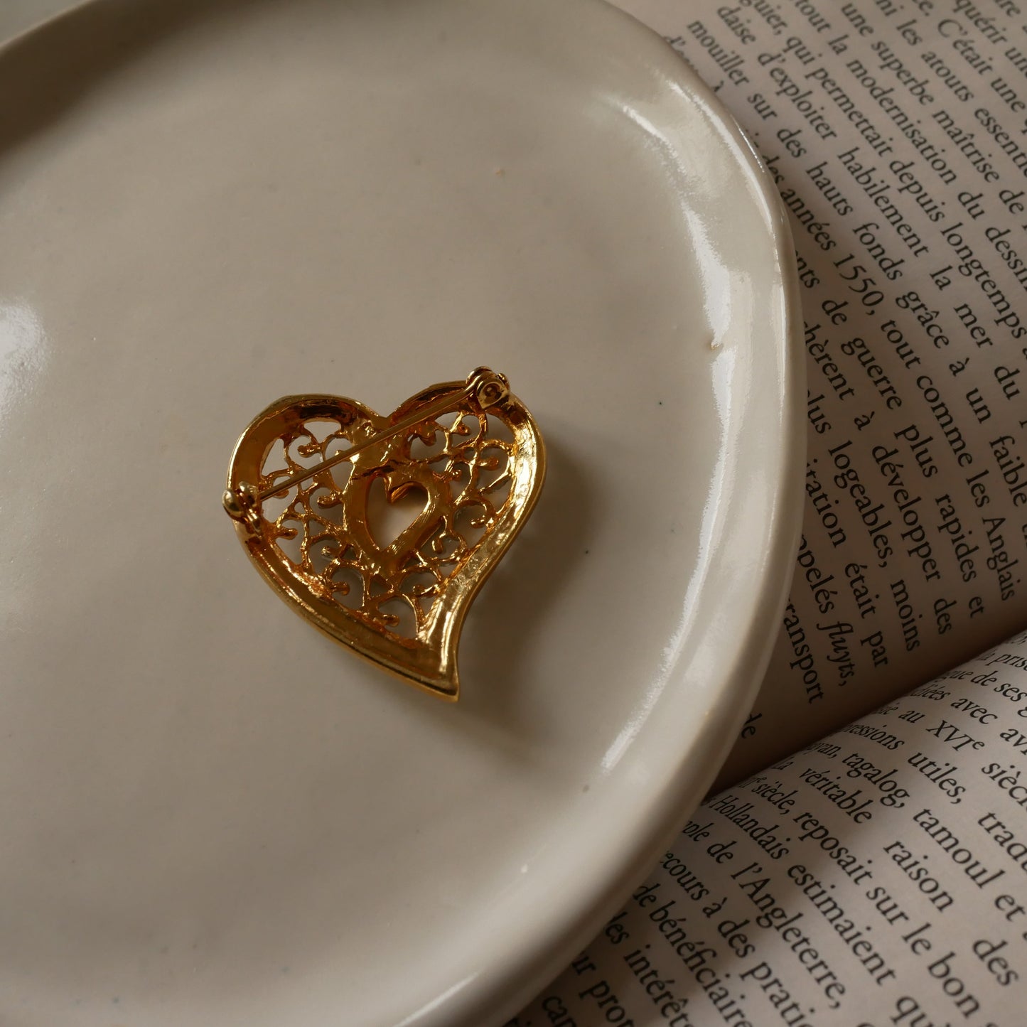 039 Vintage古董胸針