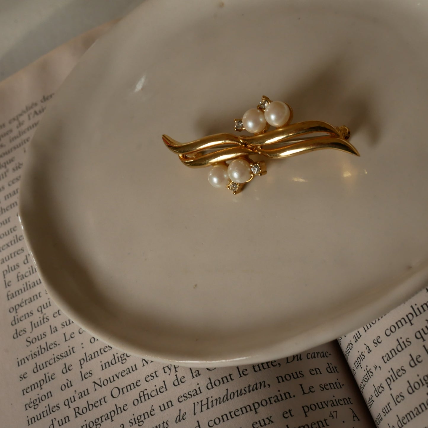 056 Vintage古董胸針