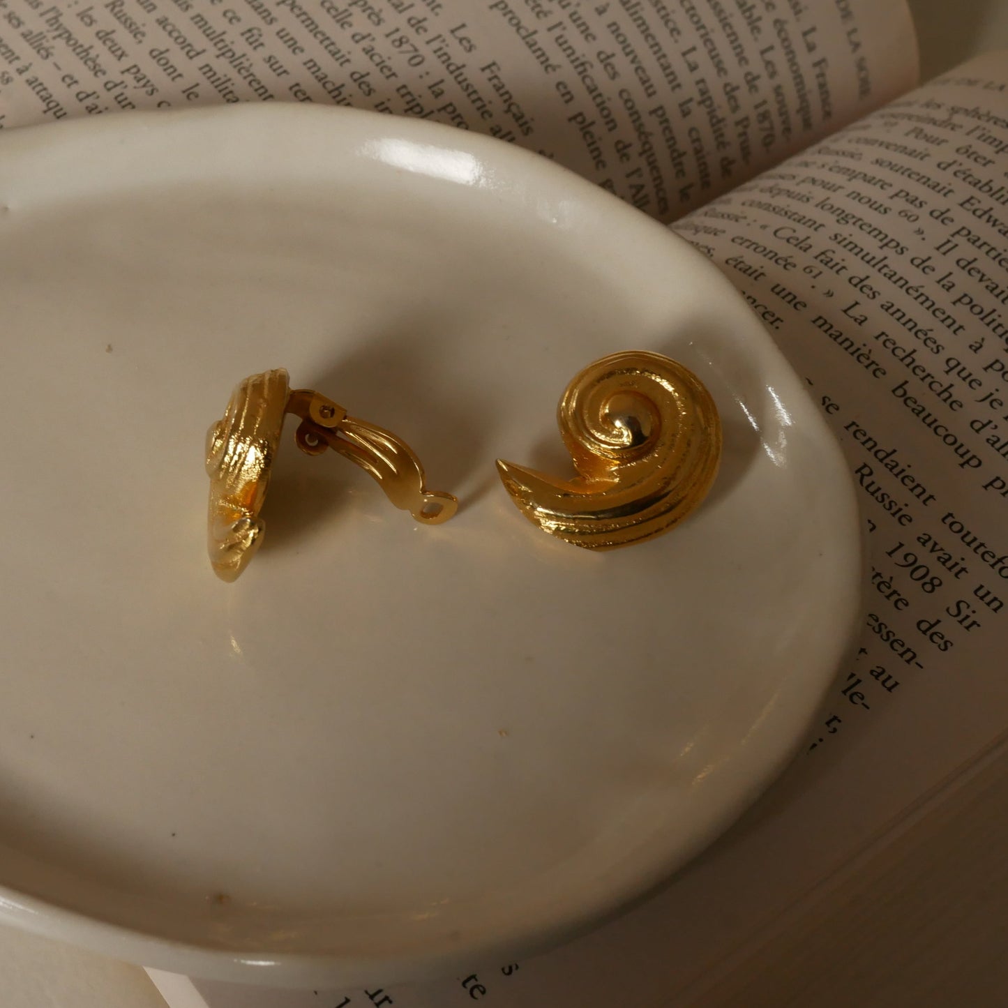 044 Vintage古董夾式耳環