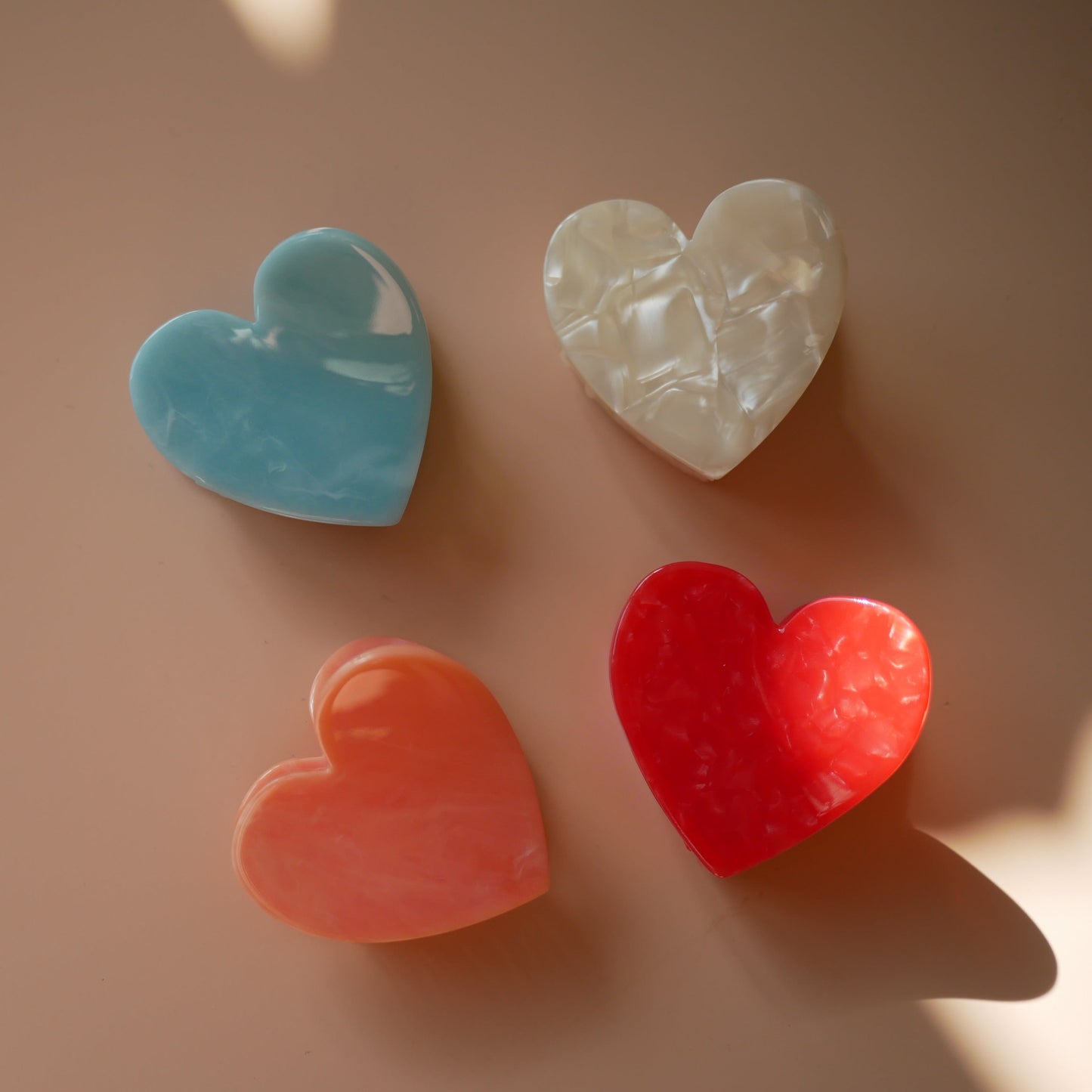 法國Coucou Suzette 紅色心形爪夾 Red Heart Hair Claw