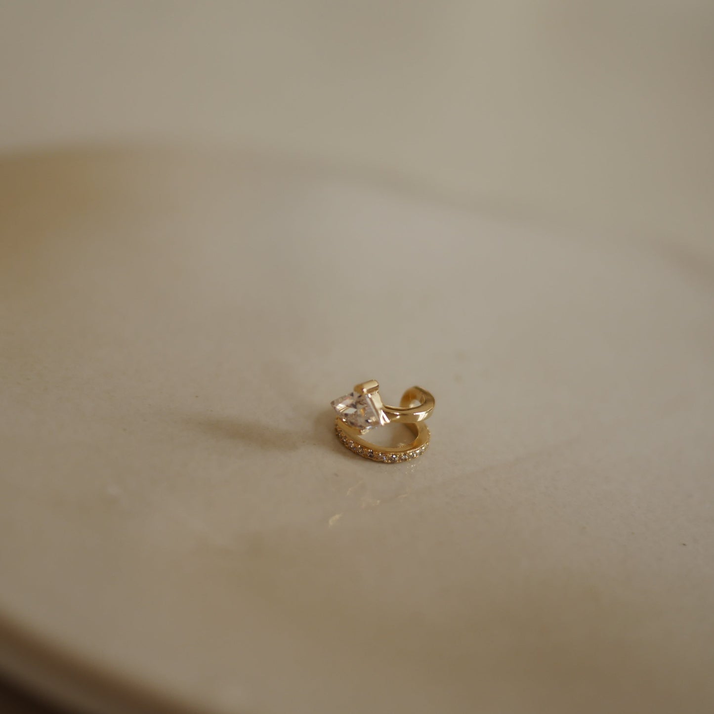 Nolane鋯石耳骨夾