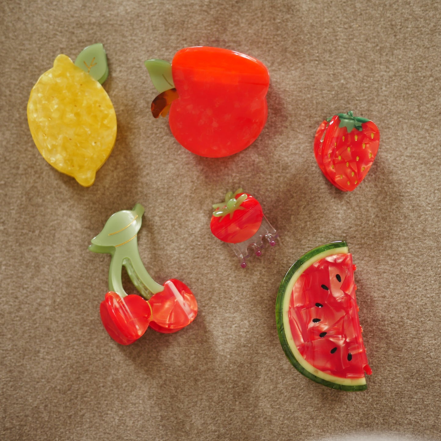 法國Coucou Suzette 草莓迷你爪夾 Strawberry Mini Hair Claw