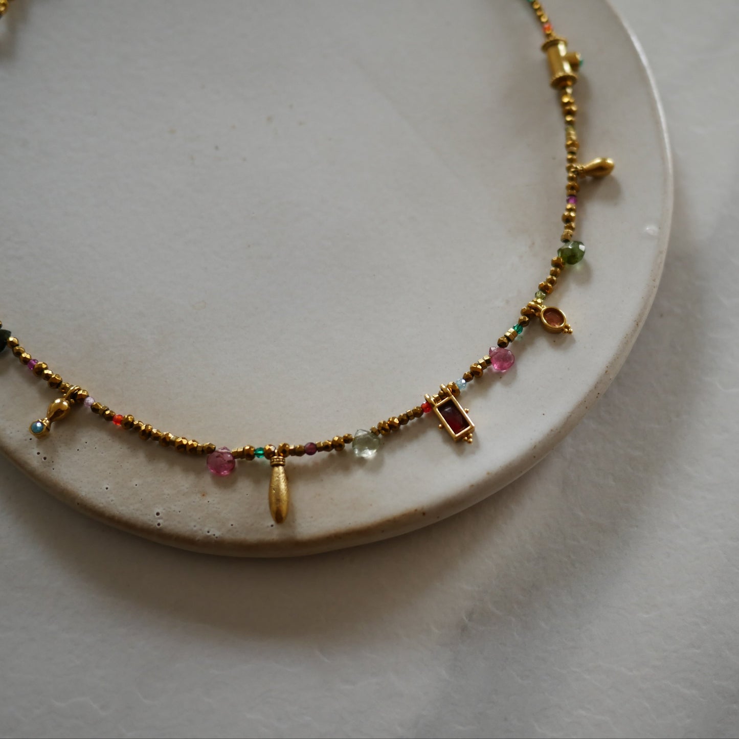 Rhoda tassel彩石項鍊