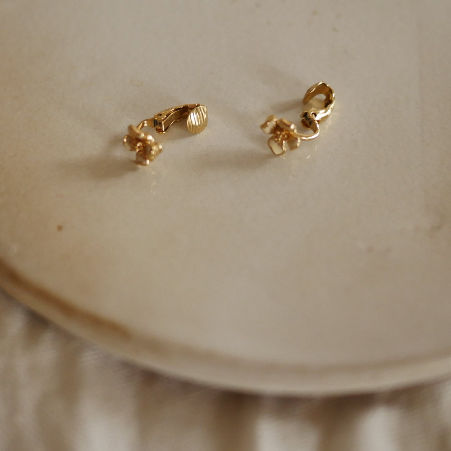 159 Vintage古董夾式耳環