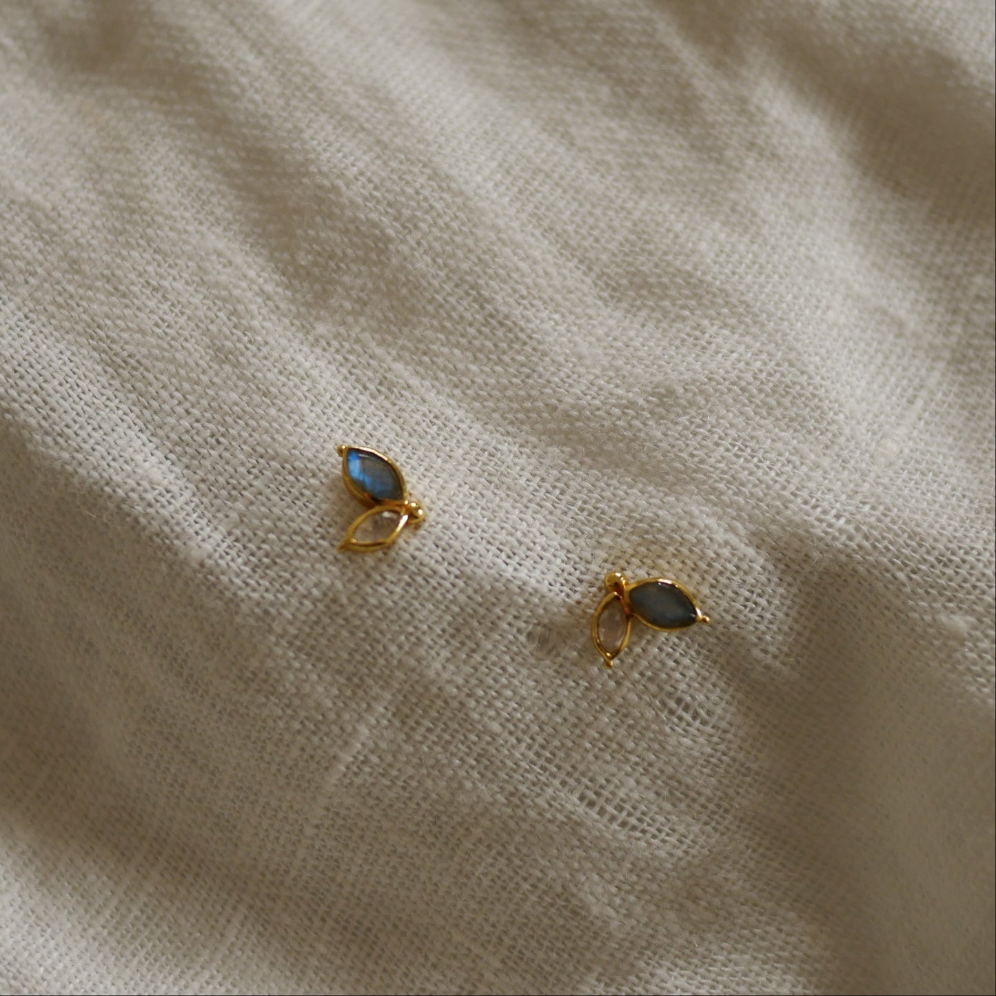 Corvus雙寶石葉形耳環