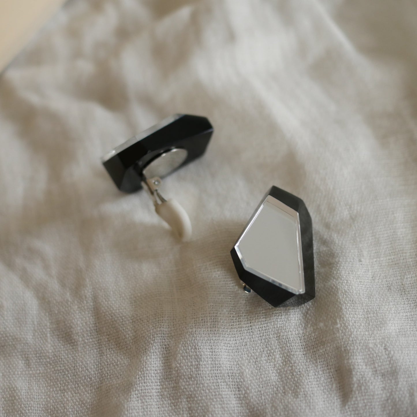 172 Vintage法國Marion Godart古董夾式耳環