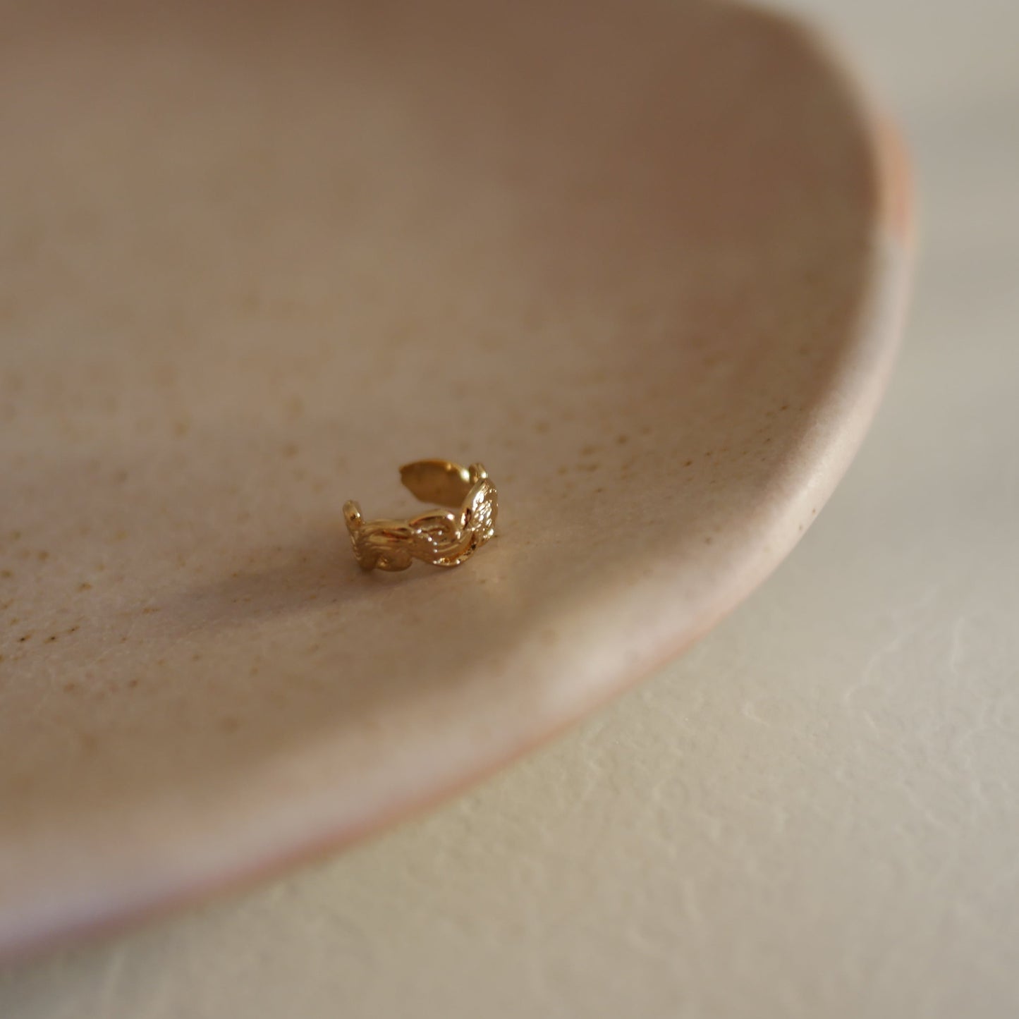 Colette wave浪花耳骨夾