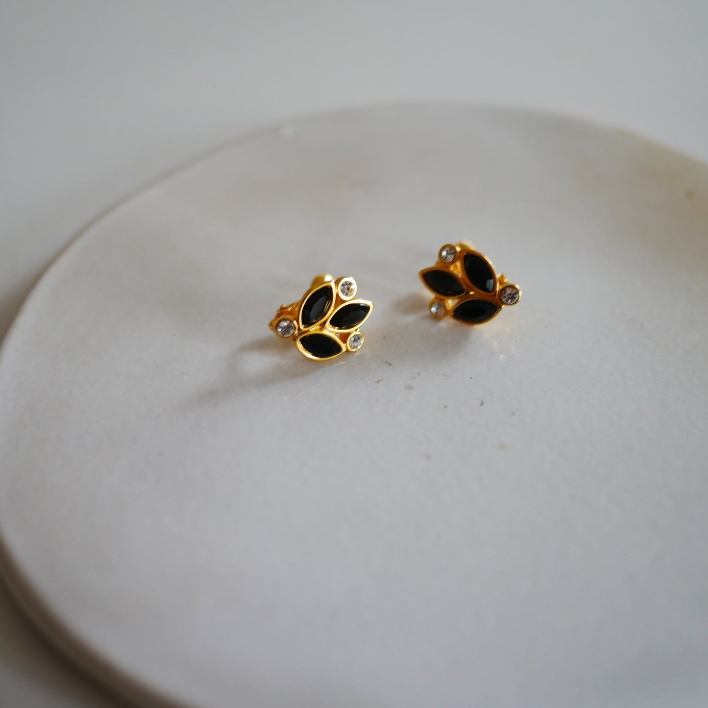 177 Vintage Napier Clip-on Earrings