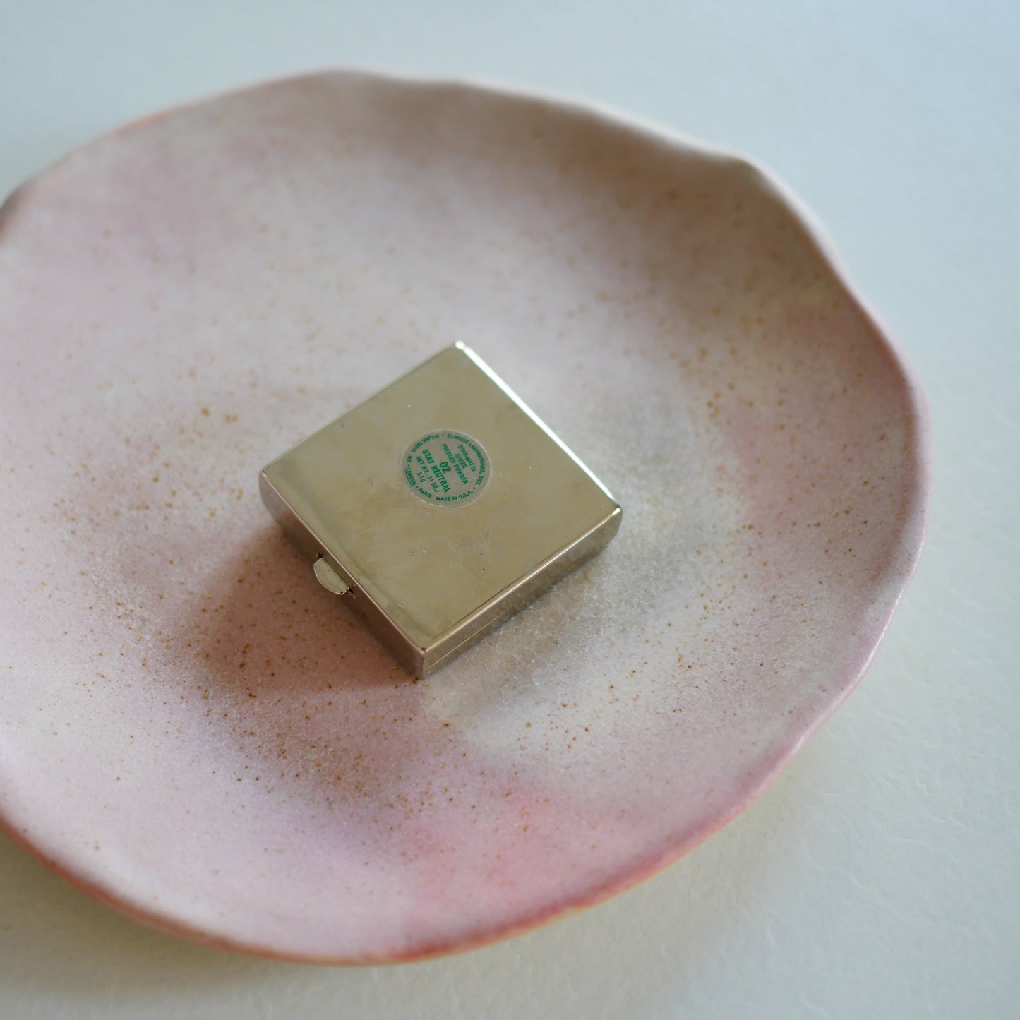 186 Vintage法國Clinique古董粉餅盒