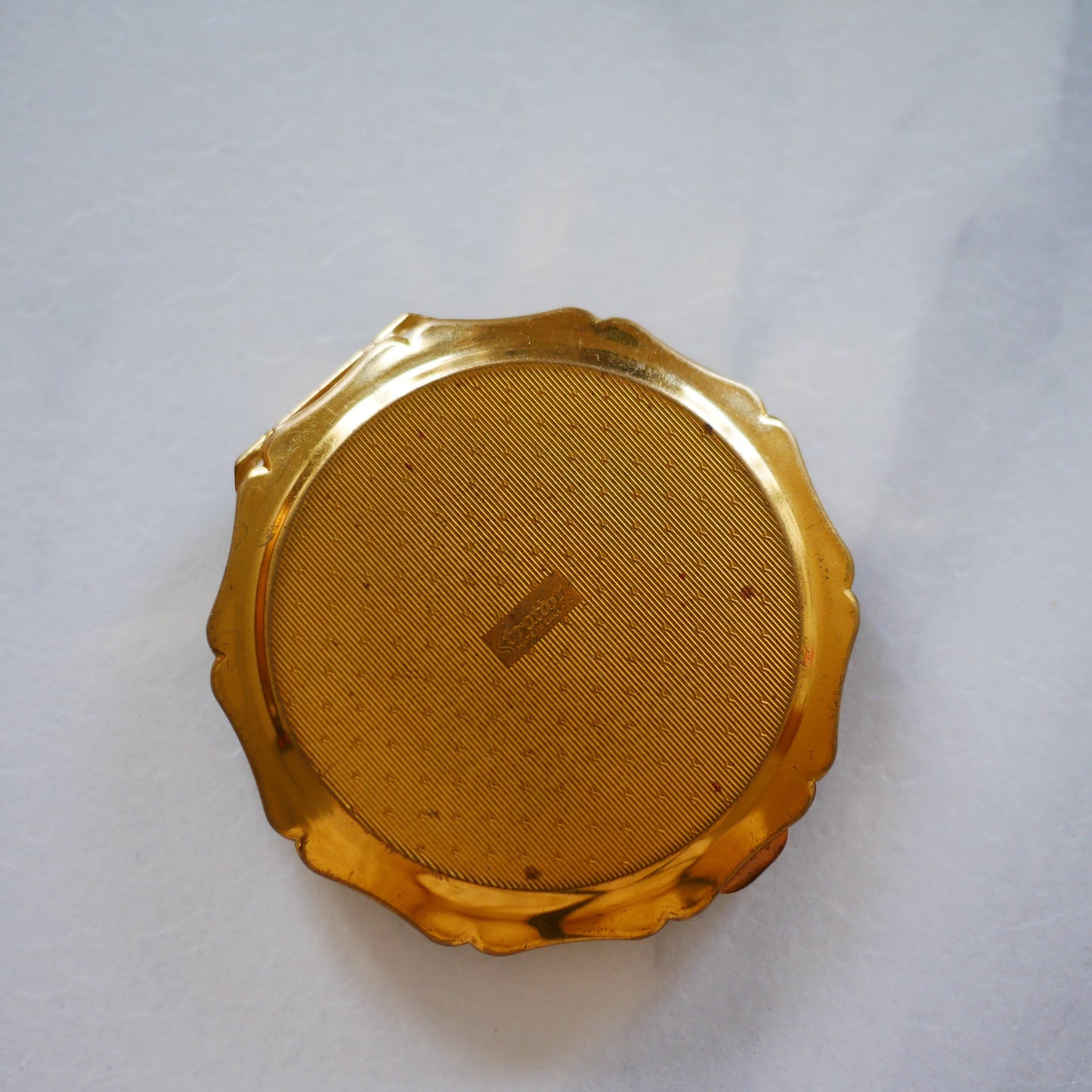 182 Vintage British Stratton Antique Powder Compact Box