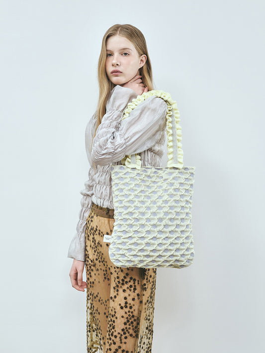 \早鳥預購中 現折$200/
 Polka dot圓點中型直款托特包 奶油黃