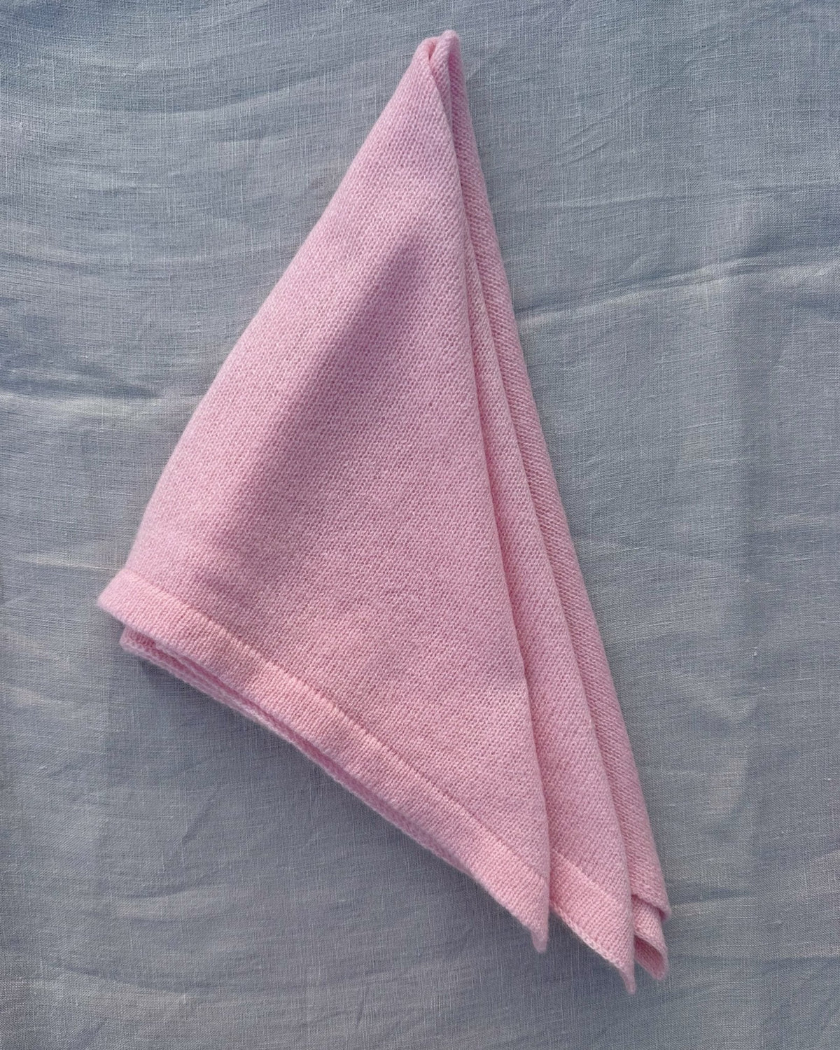<預購> Mini Scarf 100% cashmere羊絨小方巾 粉紅 Pink