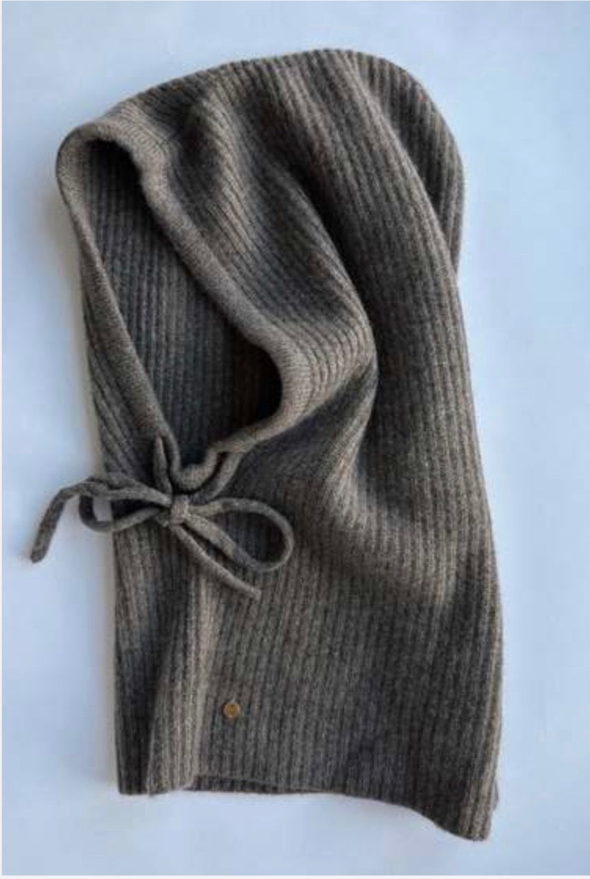 <預購> Hooded Beanie 100%cashmere羊絨連帽圍脖 灰棕 Taupe