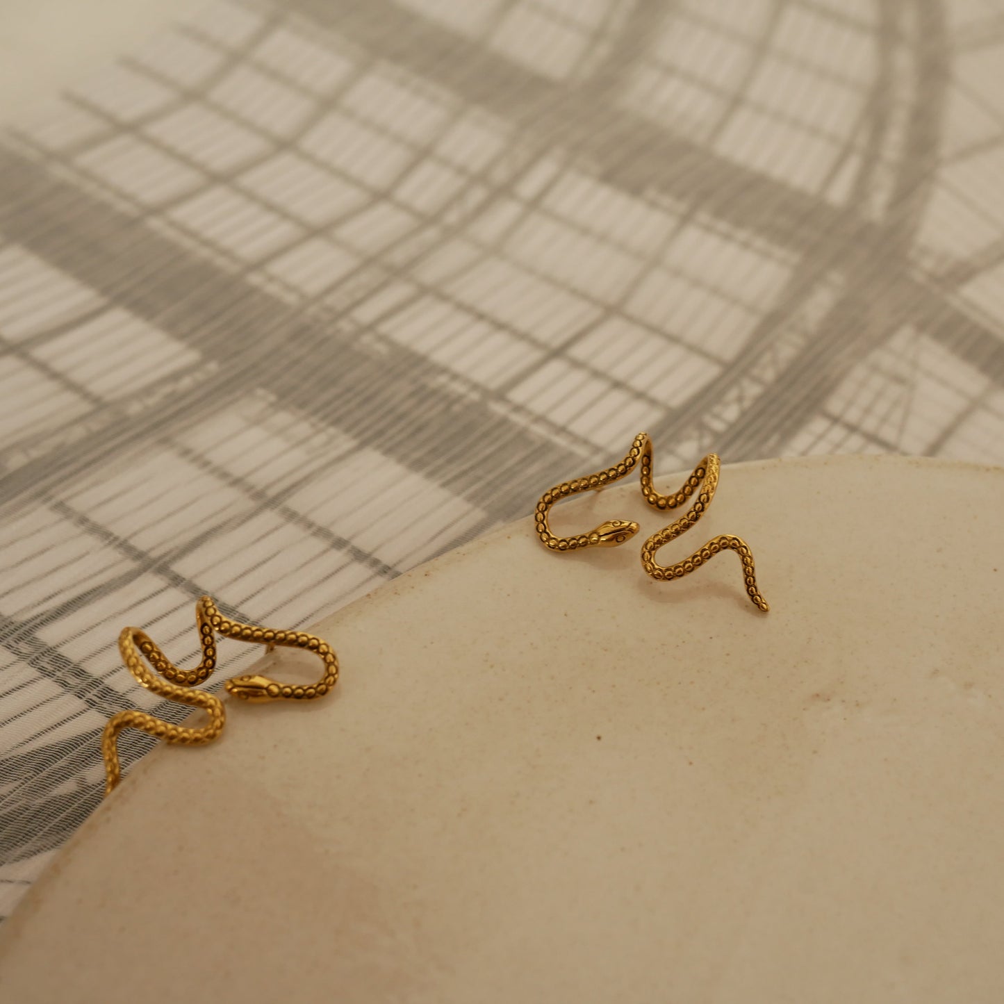 Sissi earcuff蛇形耳扣耳環