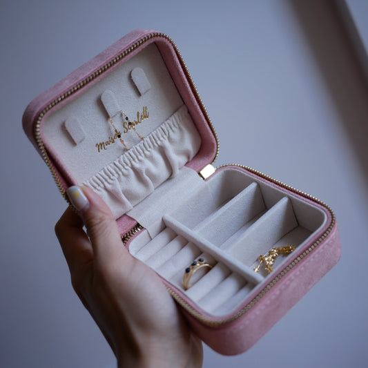 Amora粉色天鵝絨方形首飾盒