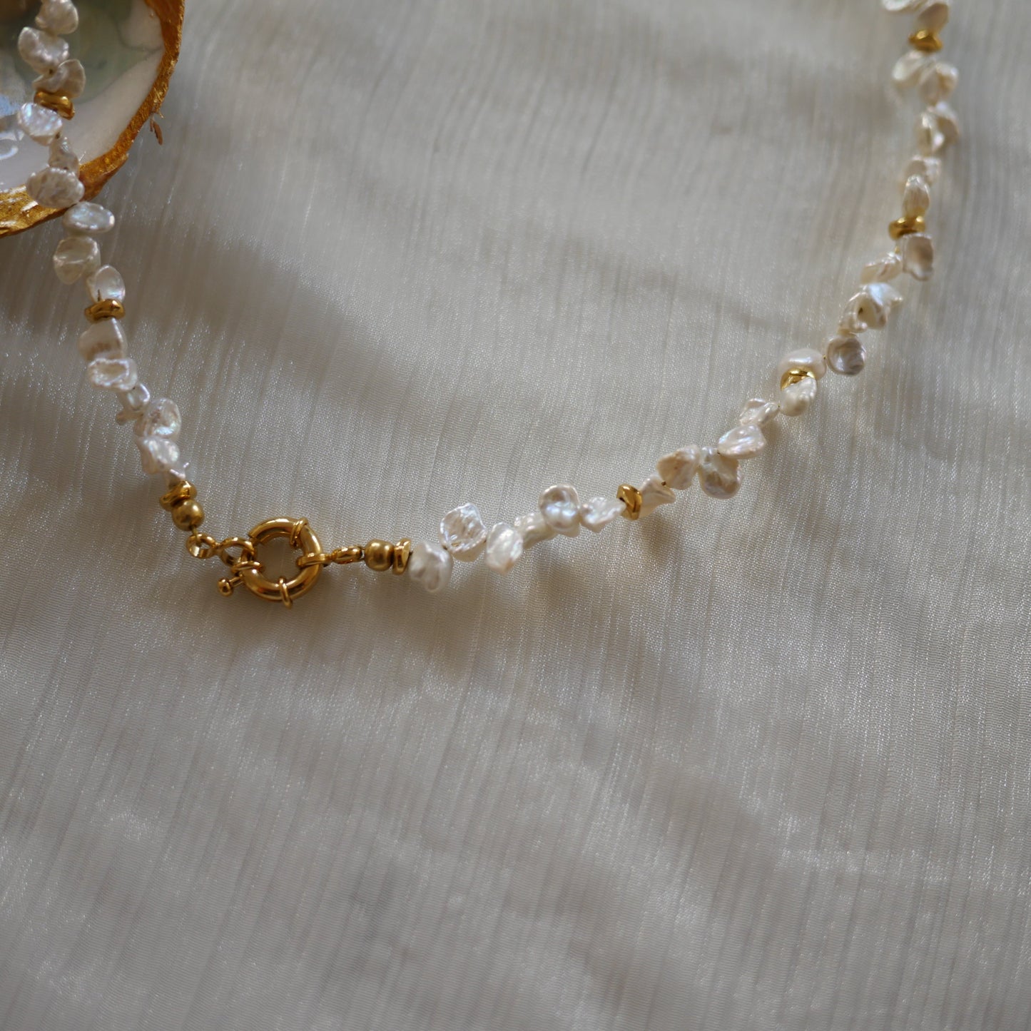 Carmen不規則珍珠頸鍊項鍊