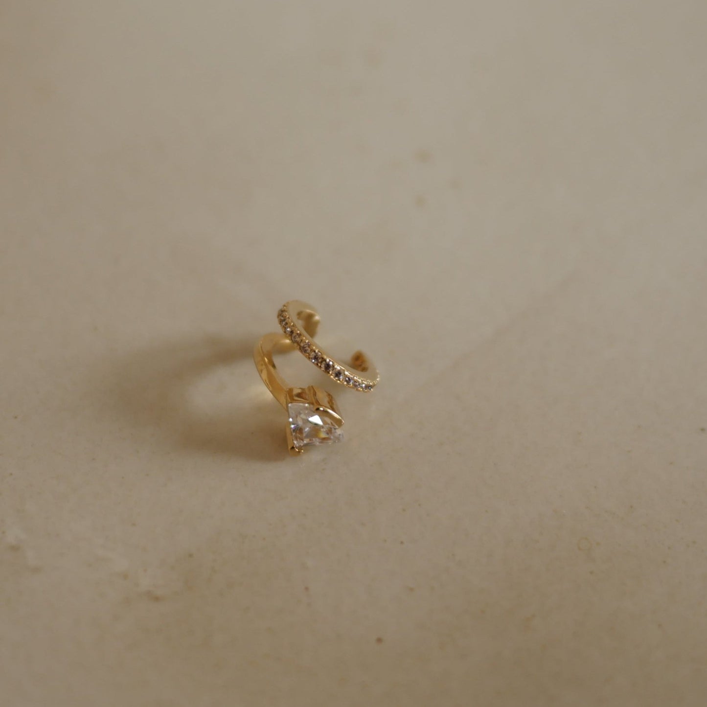 Nolane鋯石耳骨夾