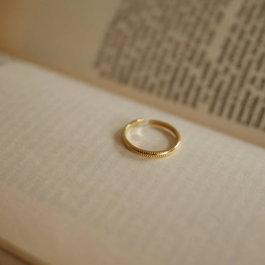 Sia金線刻紋戒指