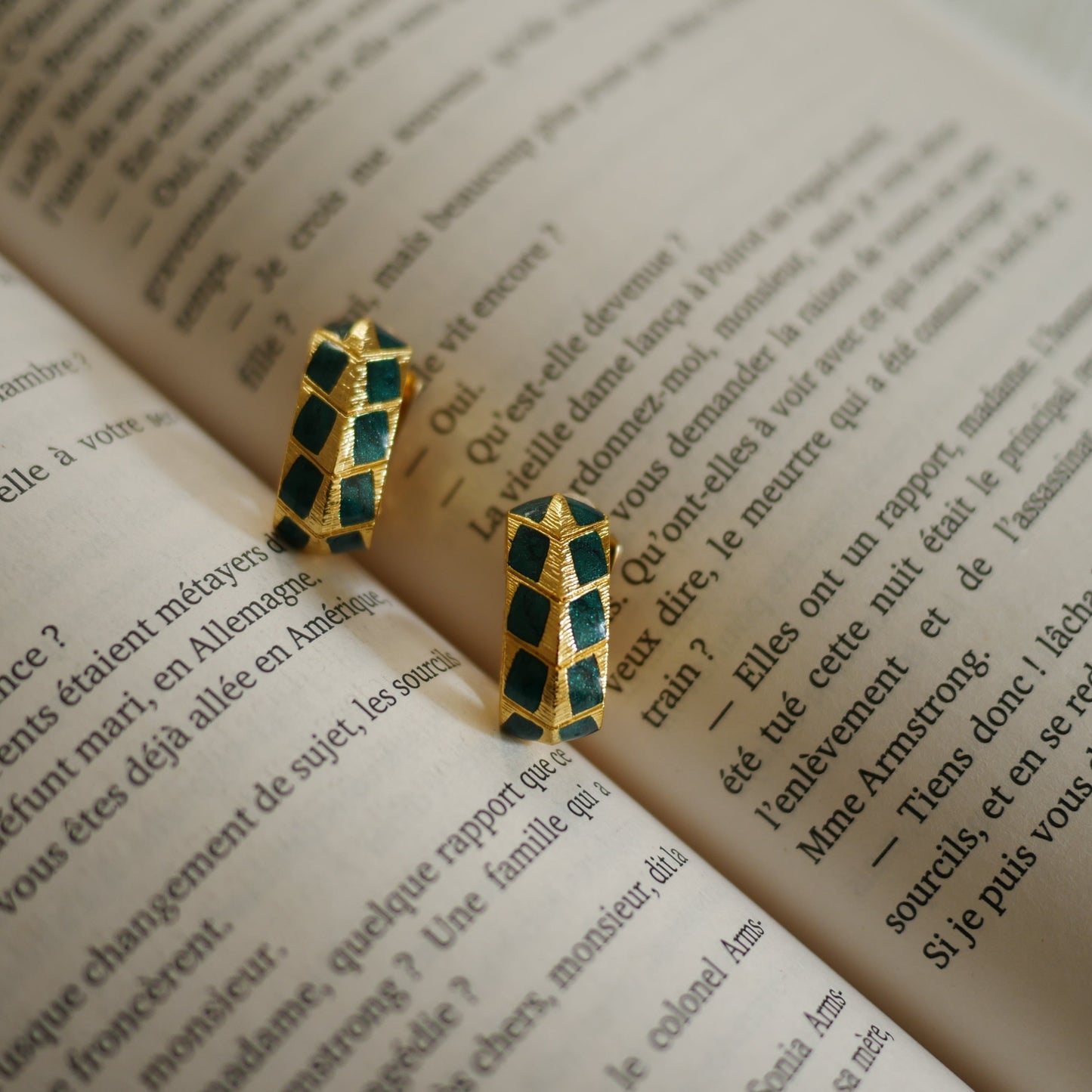 131 Vintage古董夾式耳環