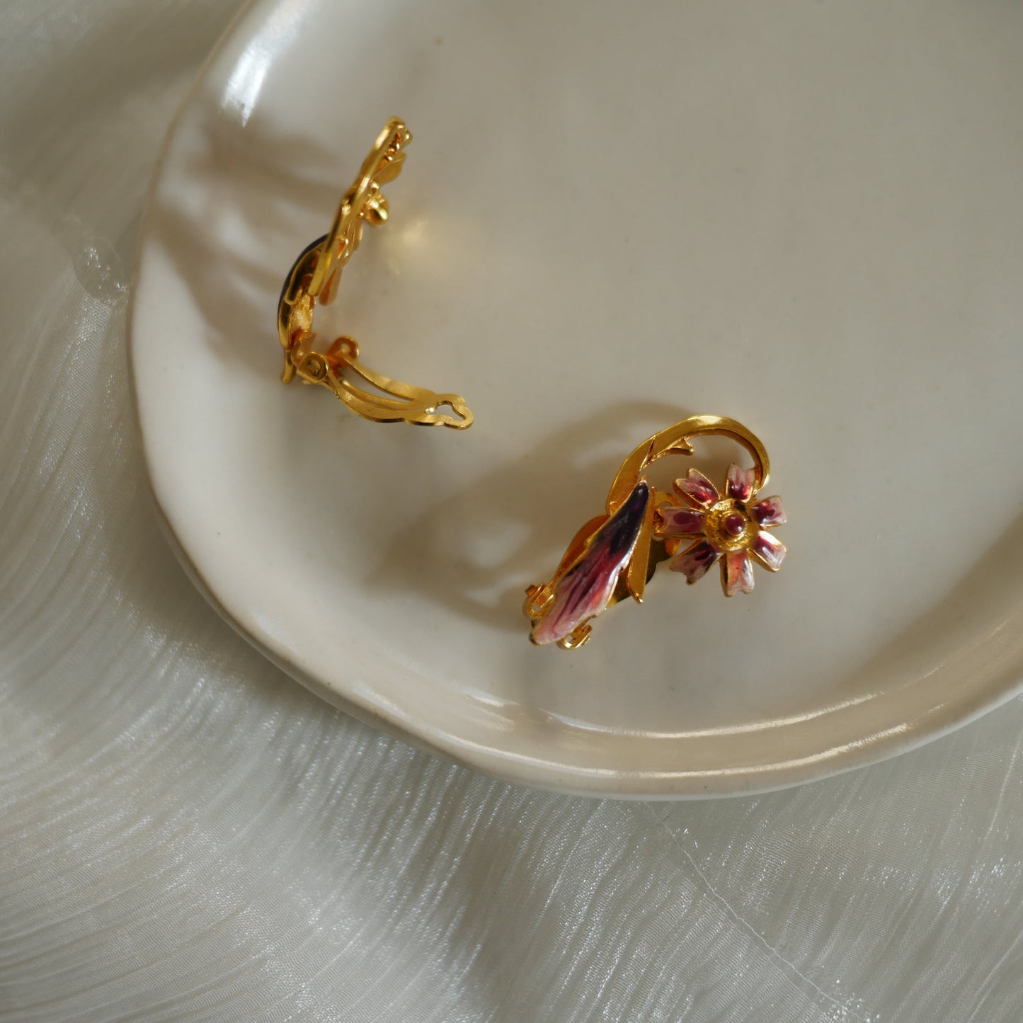 130 Vintage古董夾式耳環