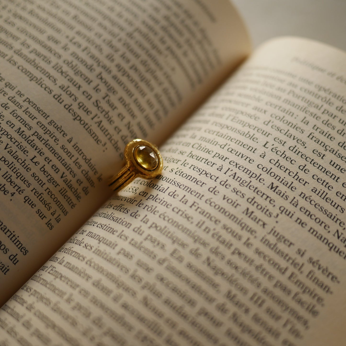 Rhoda Signet寶石印記戒指