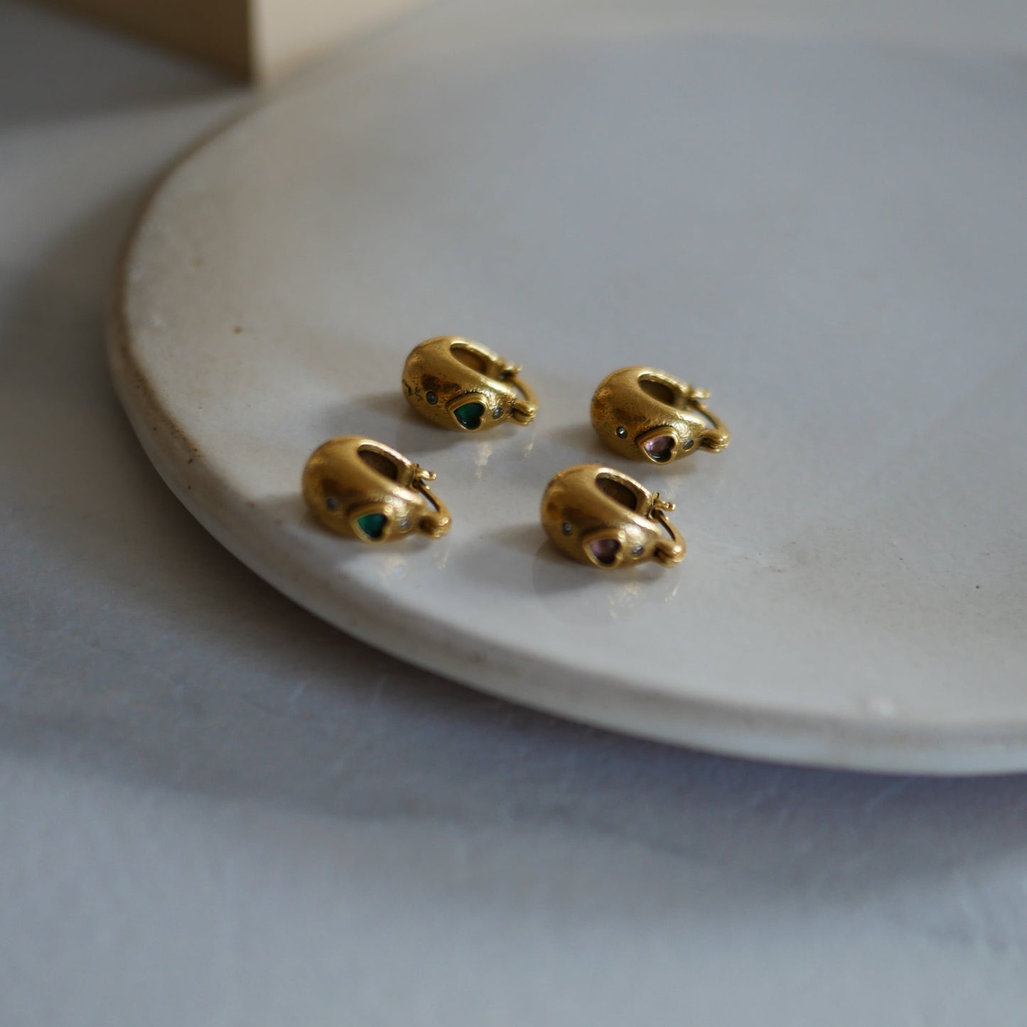 Sacha Strass heart愛心半寶石環形耳環