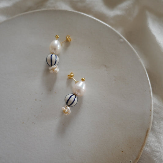 Sea Loops陶瓷珠珍珠耳環