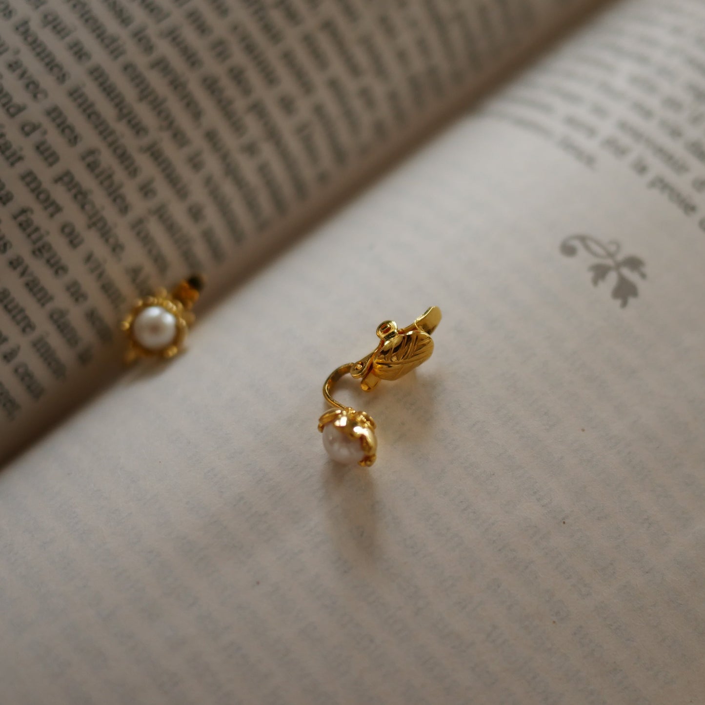 136 Vintage古董夾式珍珠耳環