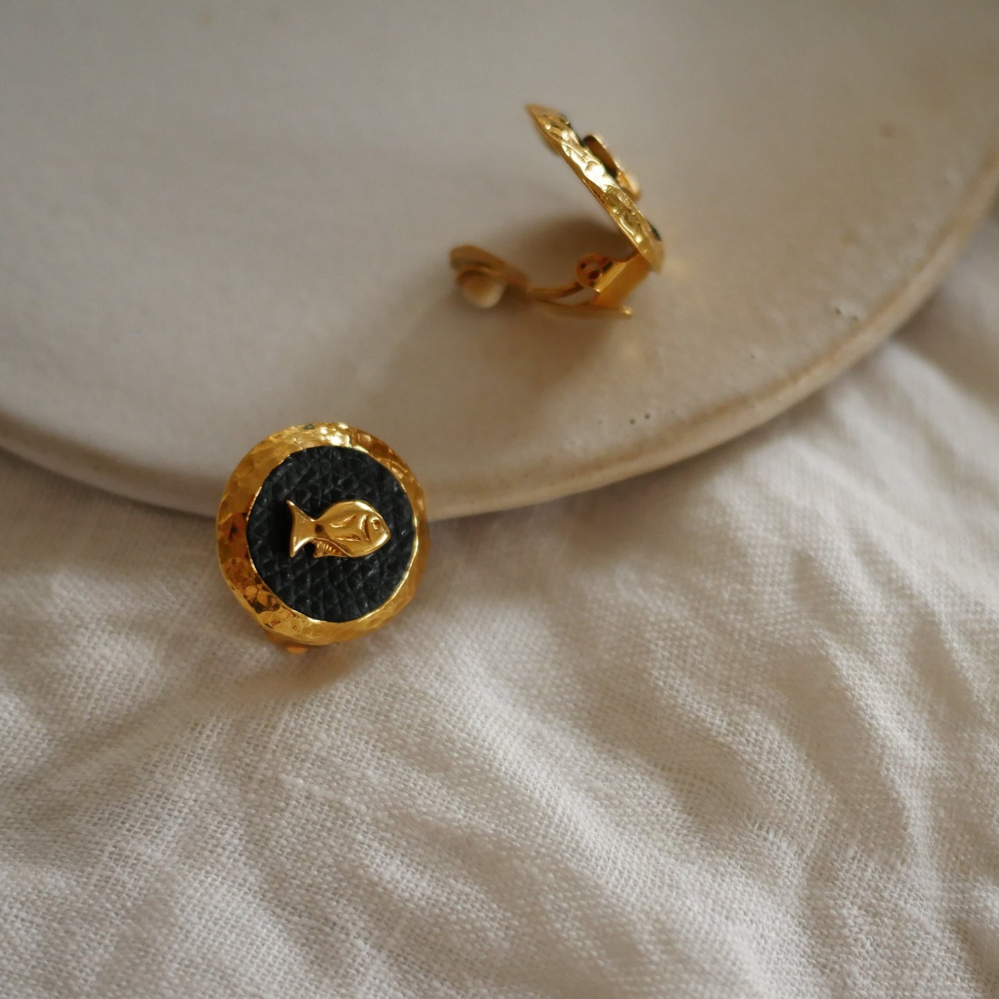 148 Vintage法國獨立設計師Abbeyroad古董夾式耳環