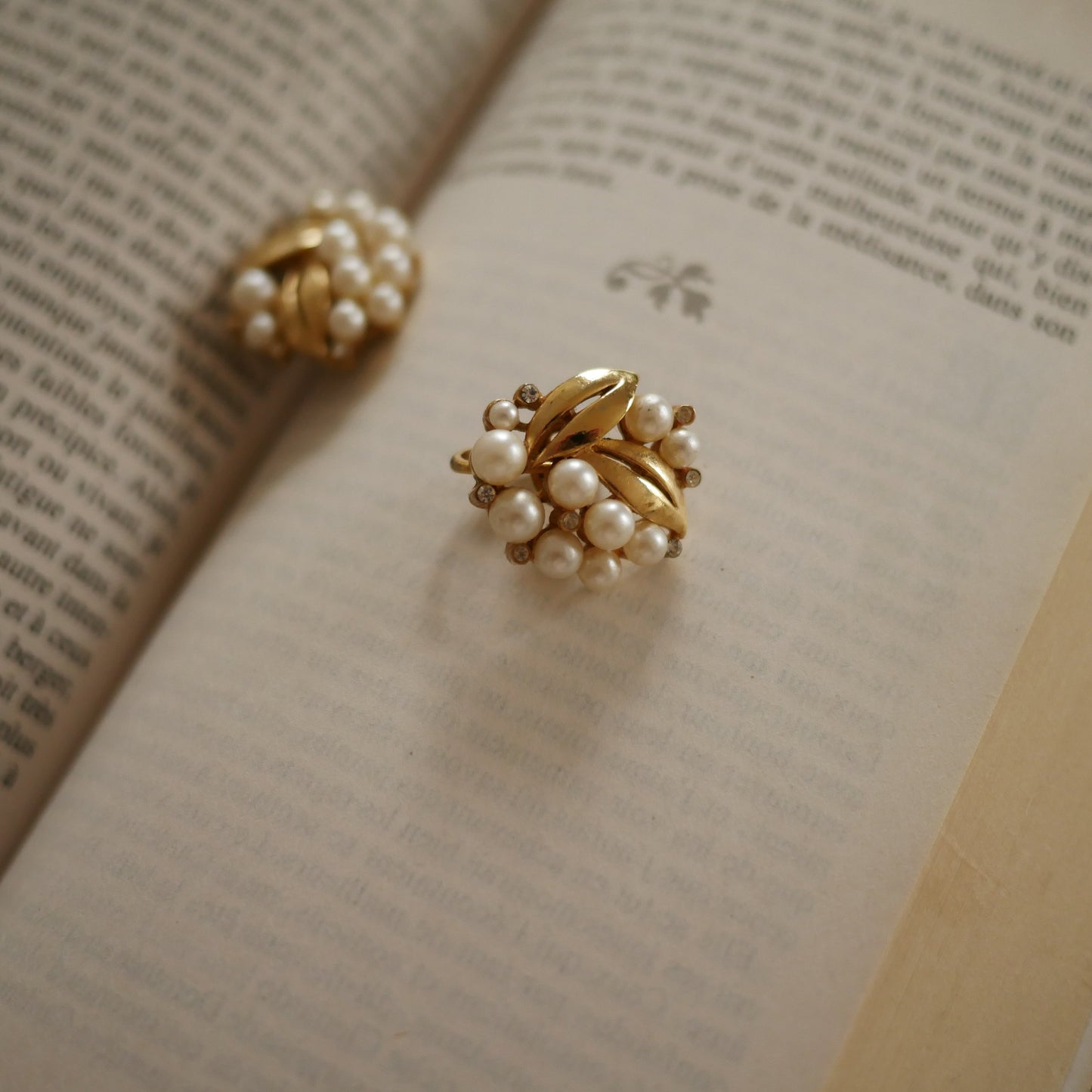 171 Vintage美國Trifari古董夾式耳環