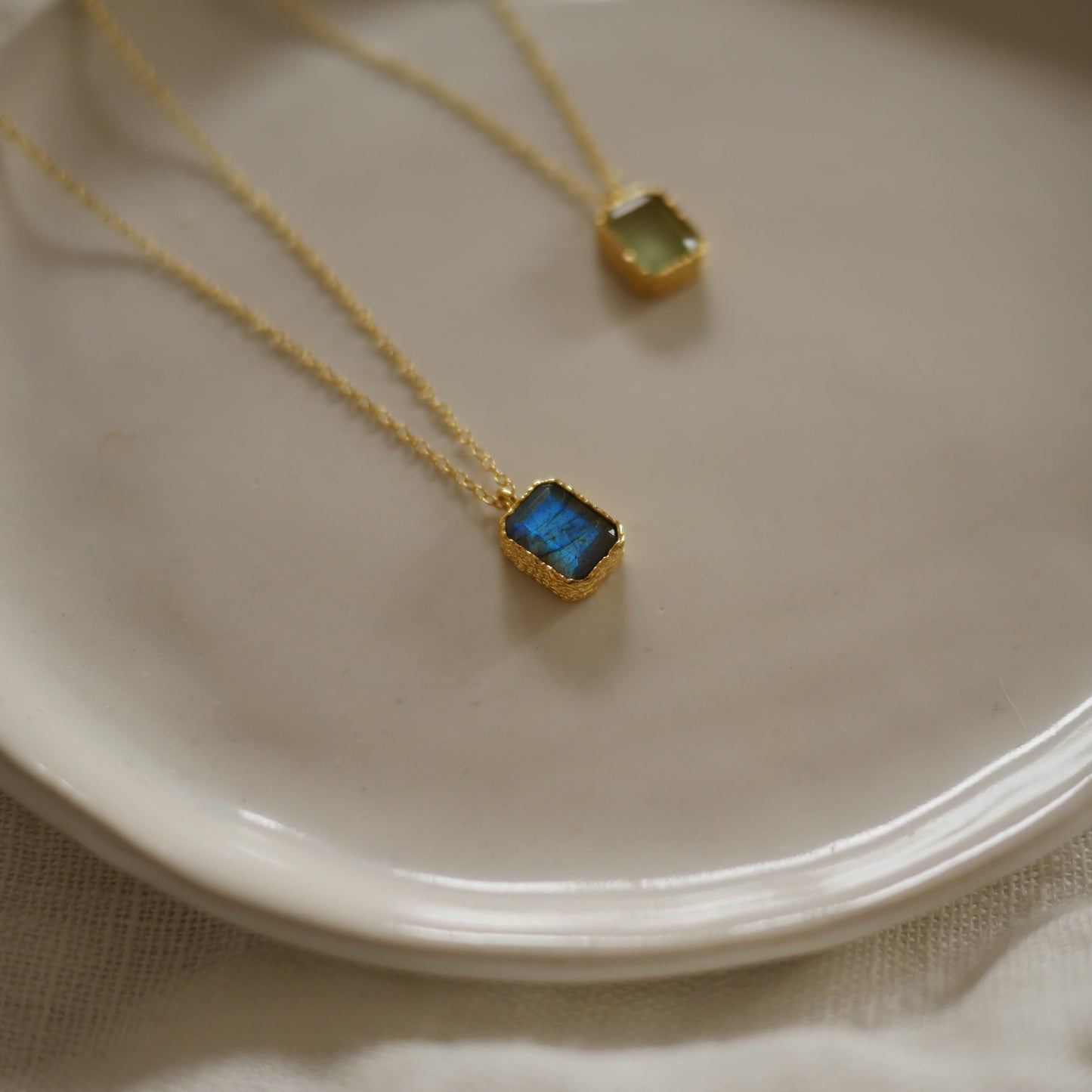 Andromeda半寶石項鍊