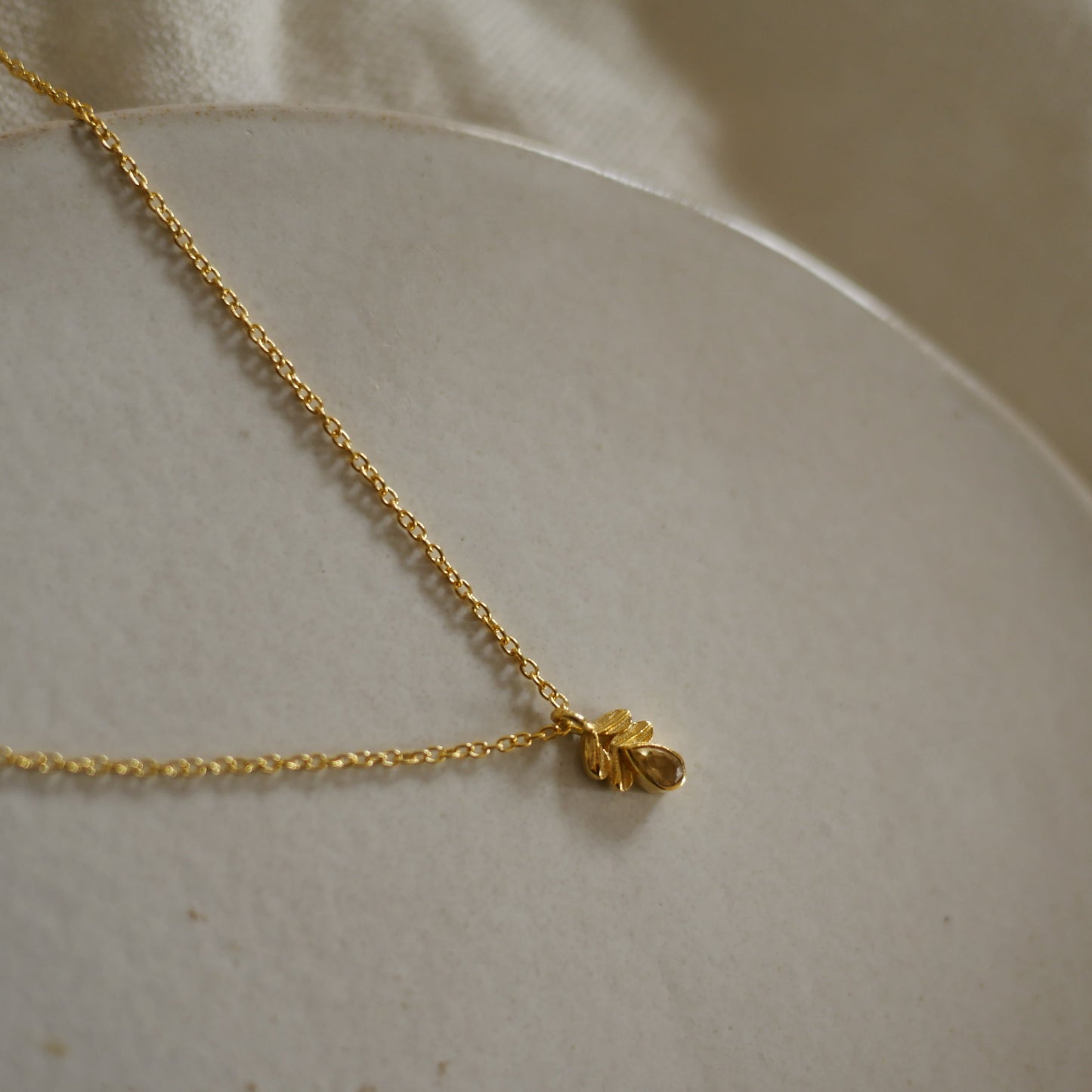 Umbriel葉狀黃水晶項鍊