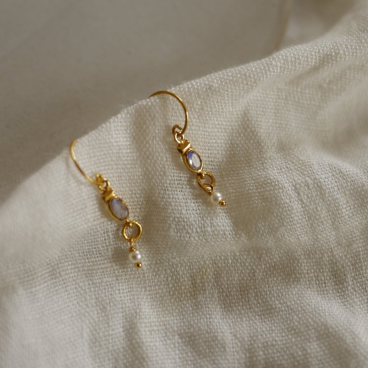 Komi半寶石珍珠垂墜耳環