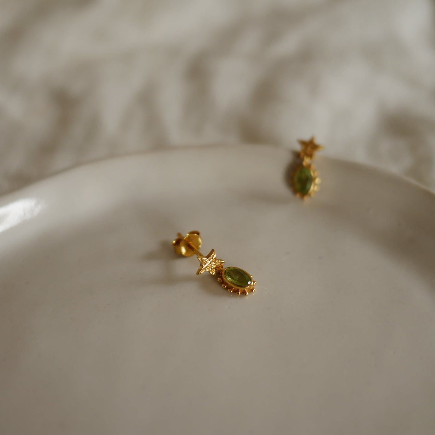 Crux古典星形耳環