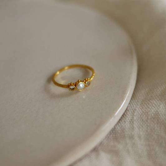 Yara月光石珍珠戒指