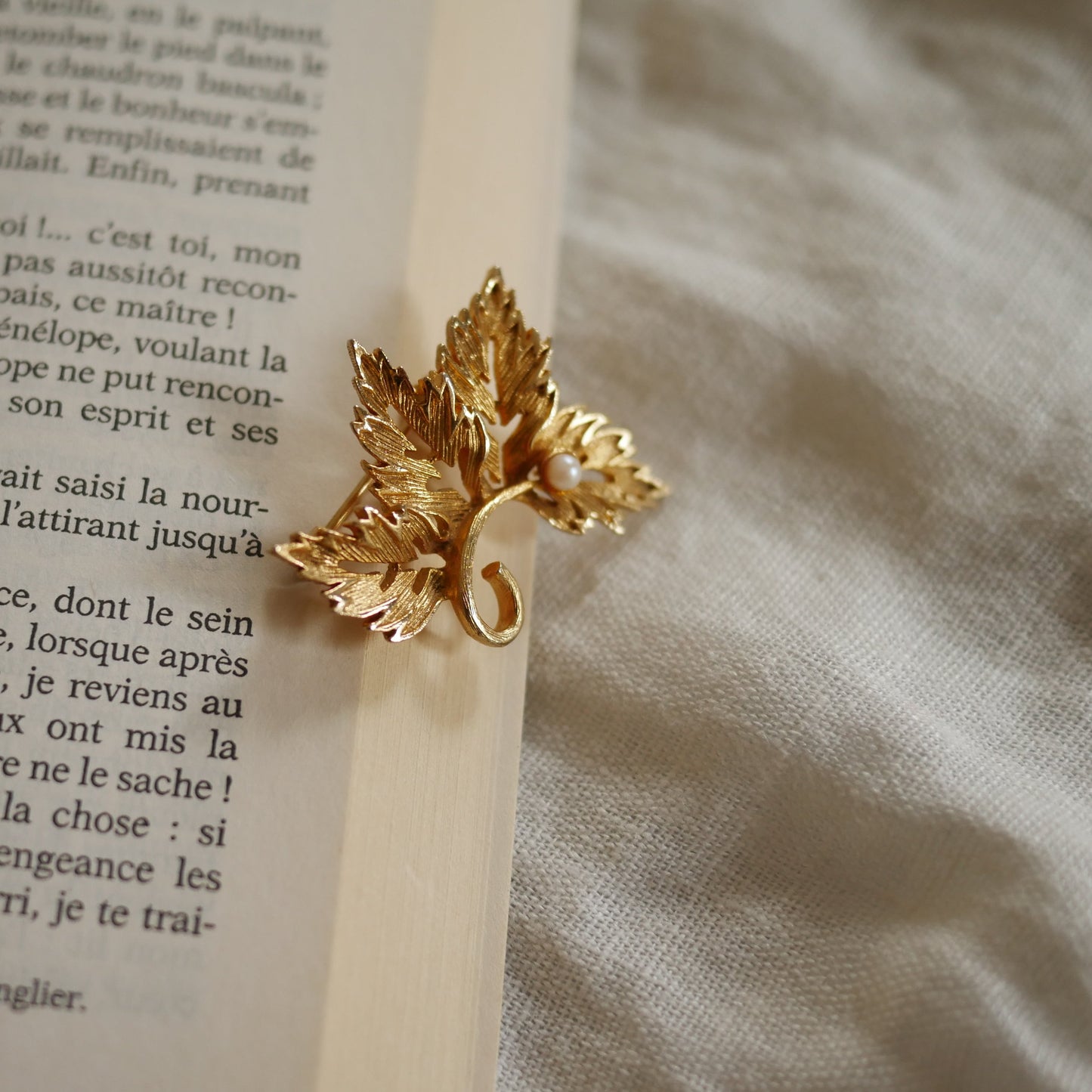 155 Vintage古董胸針