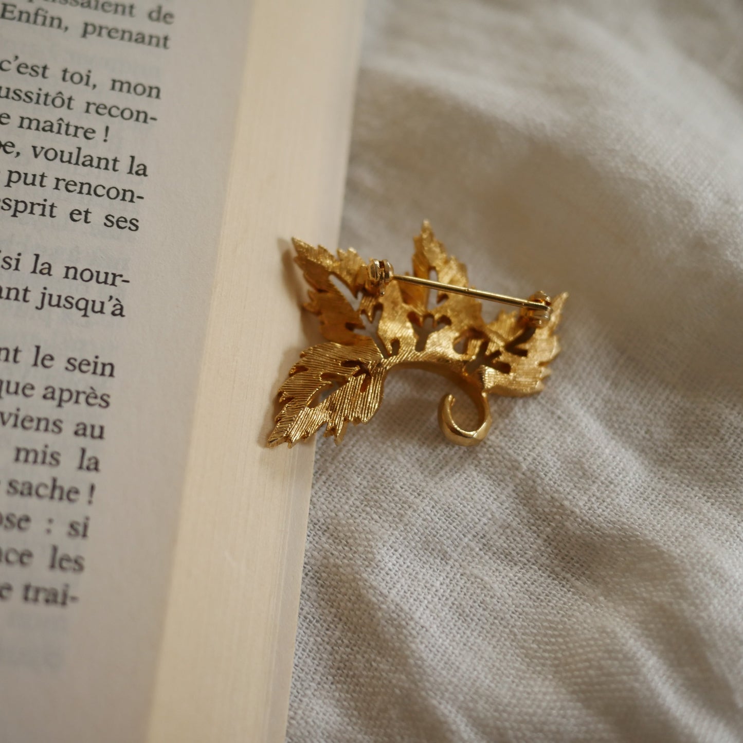 155 Vintage古董胸針