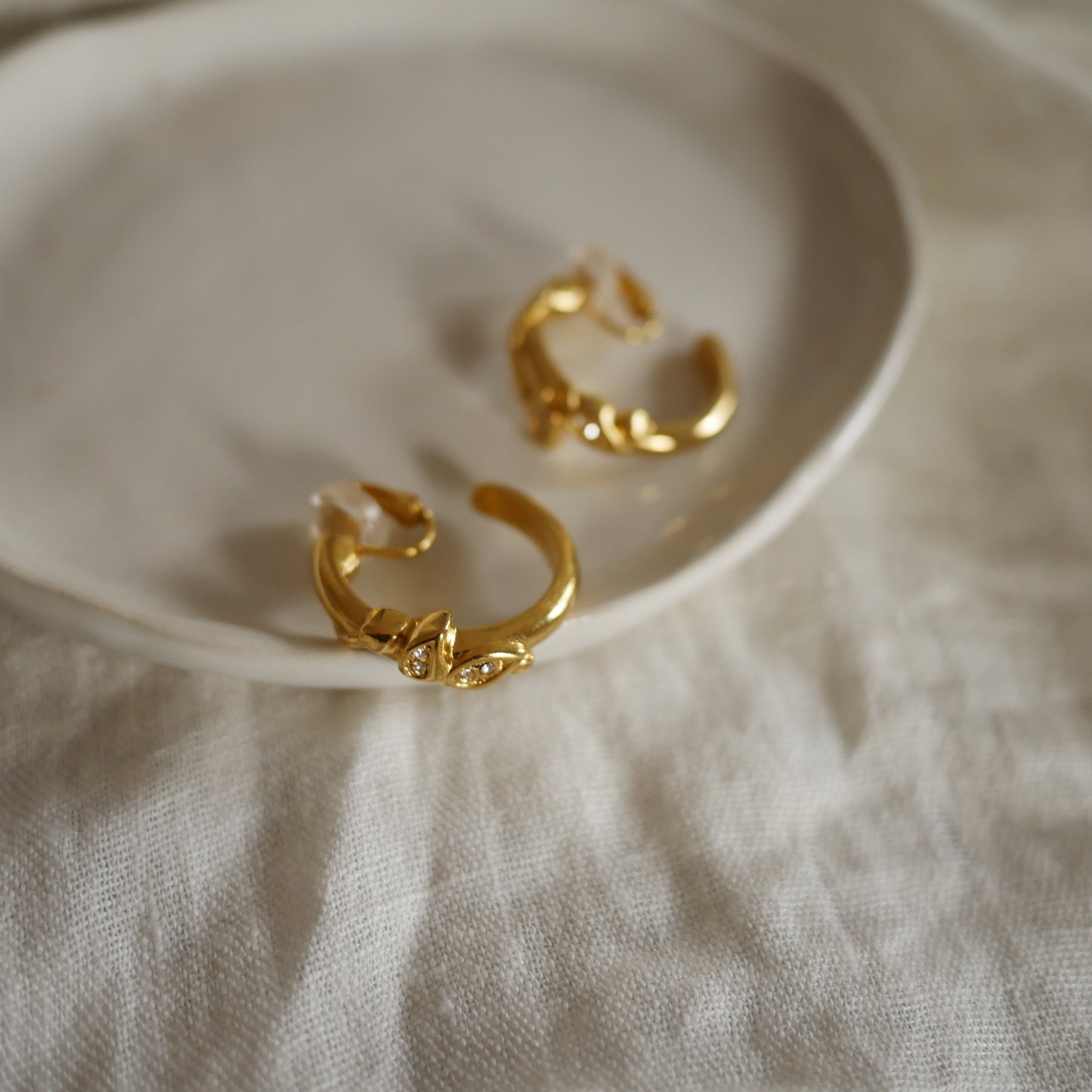 138 Vintage古董夾式耳環