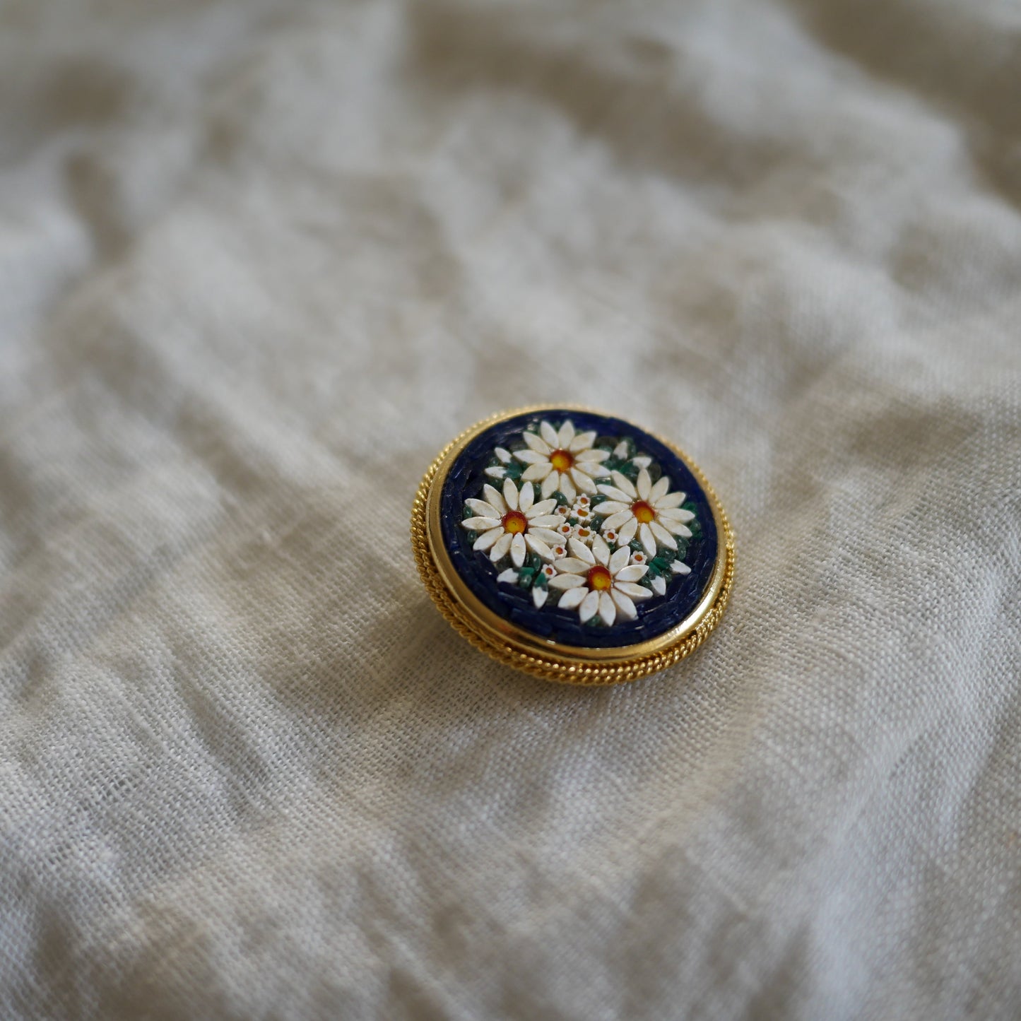 142 Vintage義大利微型馬賽克古董胸針