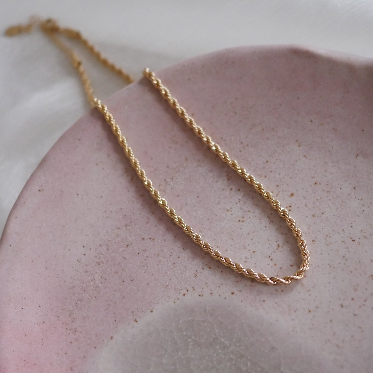 Emile編織短頸項鍊