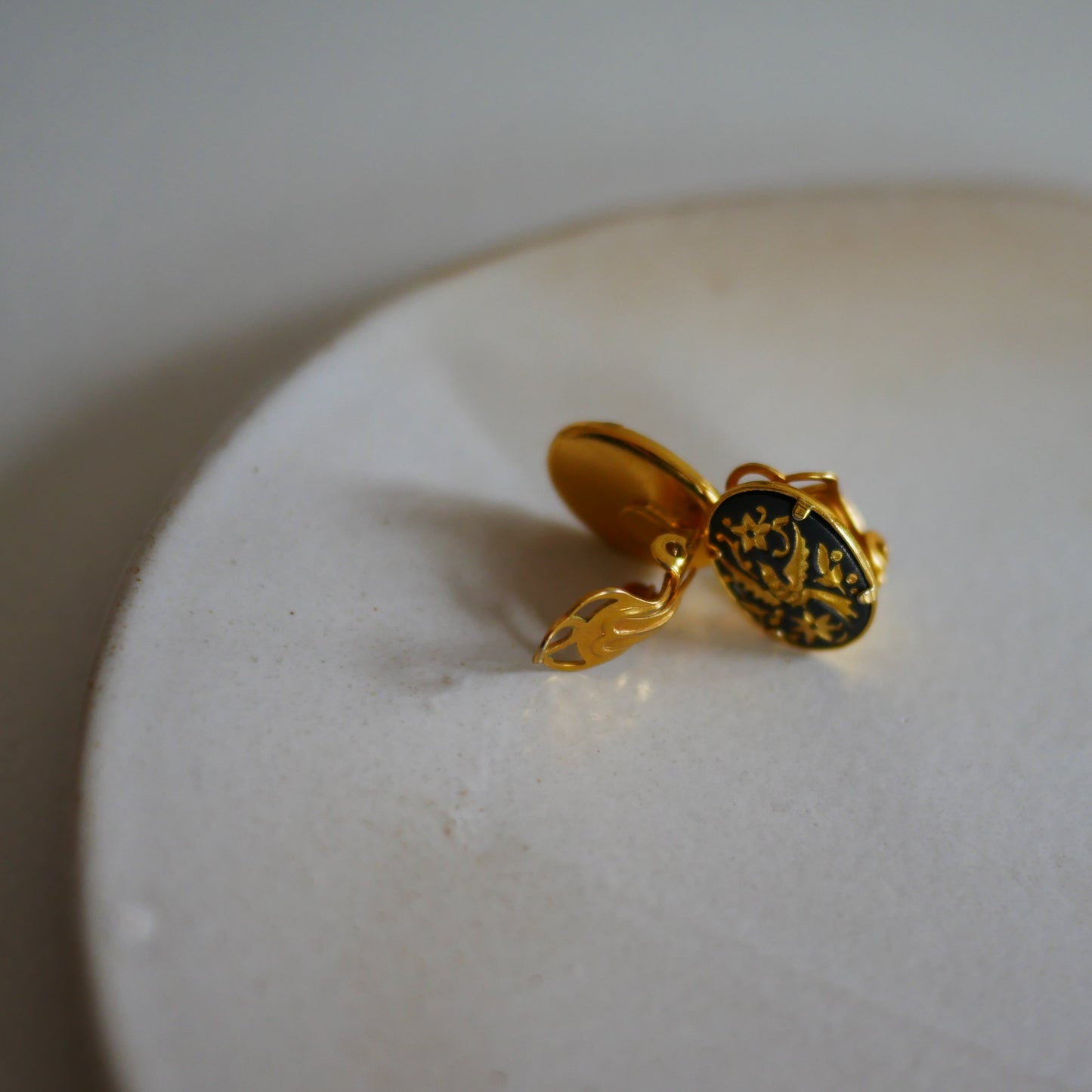 194 Vintage大馬士革真金鑲嵌古董夾式耳環