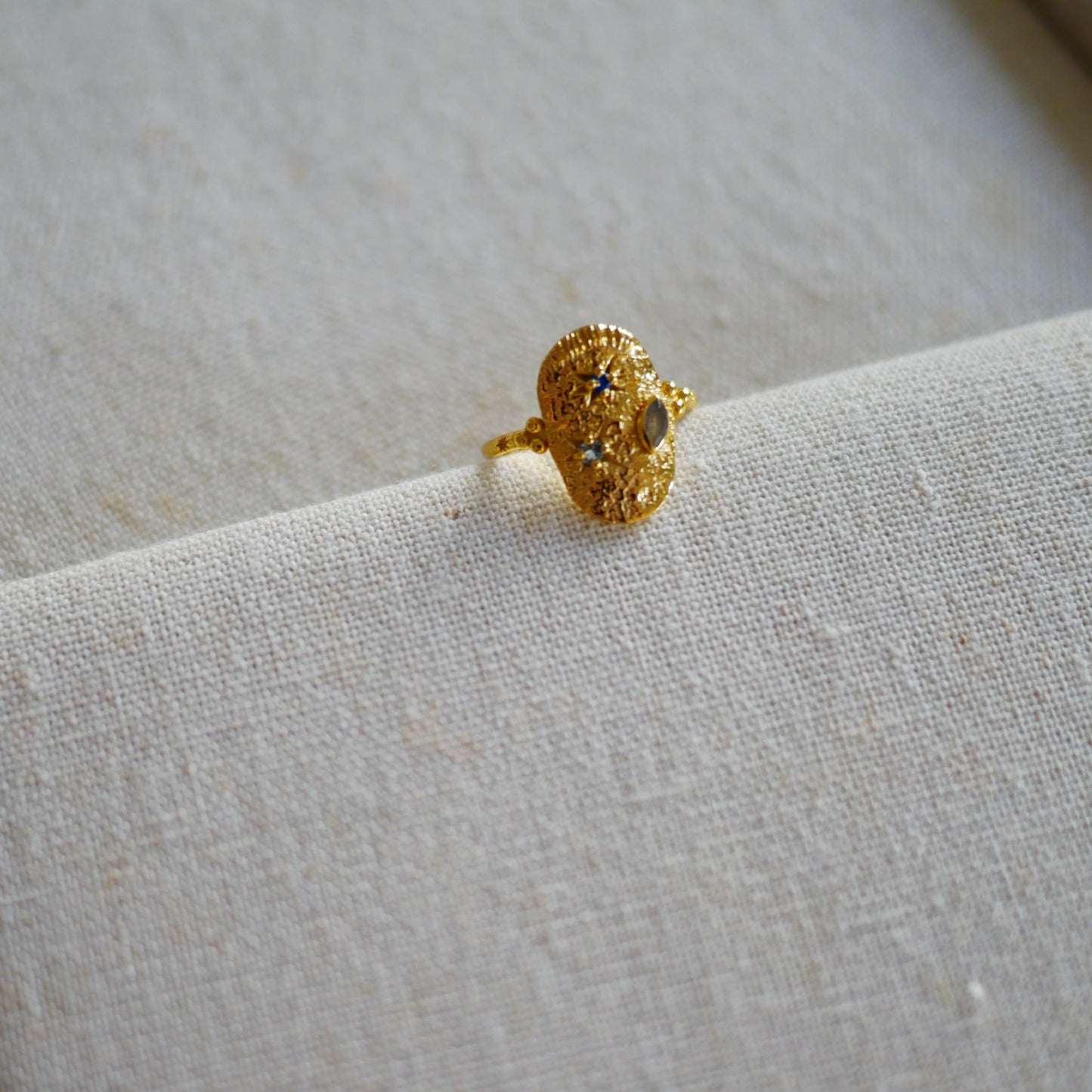 Hydrus Star and Moon Design Ring