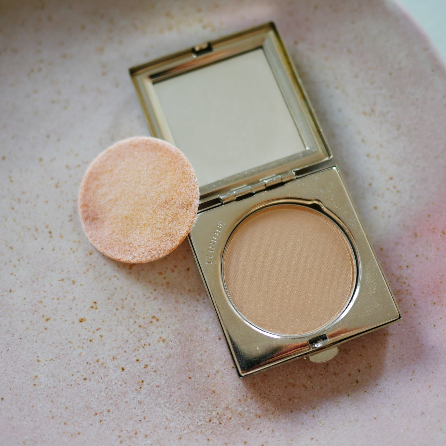 186 Vintage法國Clinique古董粉餅盒